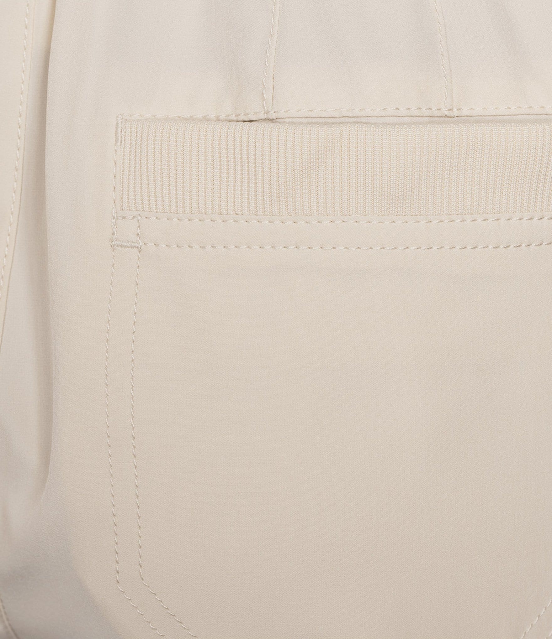 Intro Makayla Active Ease Pull-On Straight Leg Capri Pants