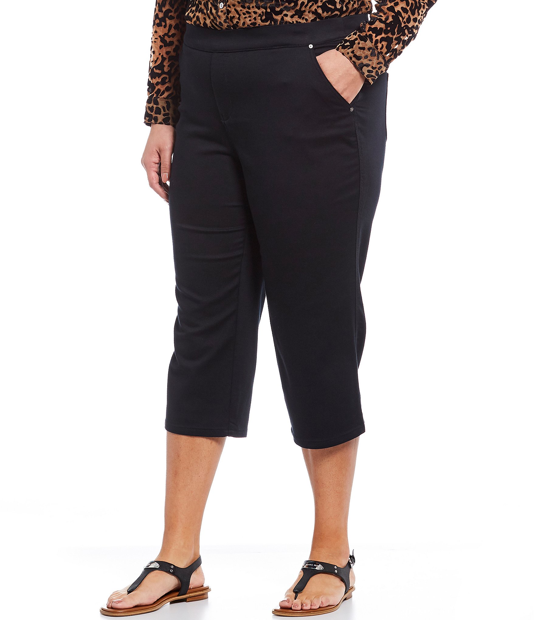 Plus Size Lace Panel Zippers Pull On Capri Pants With Pockets [47% OFF] |  Rosegal