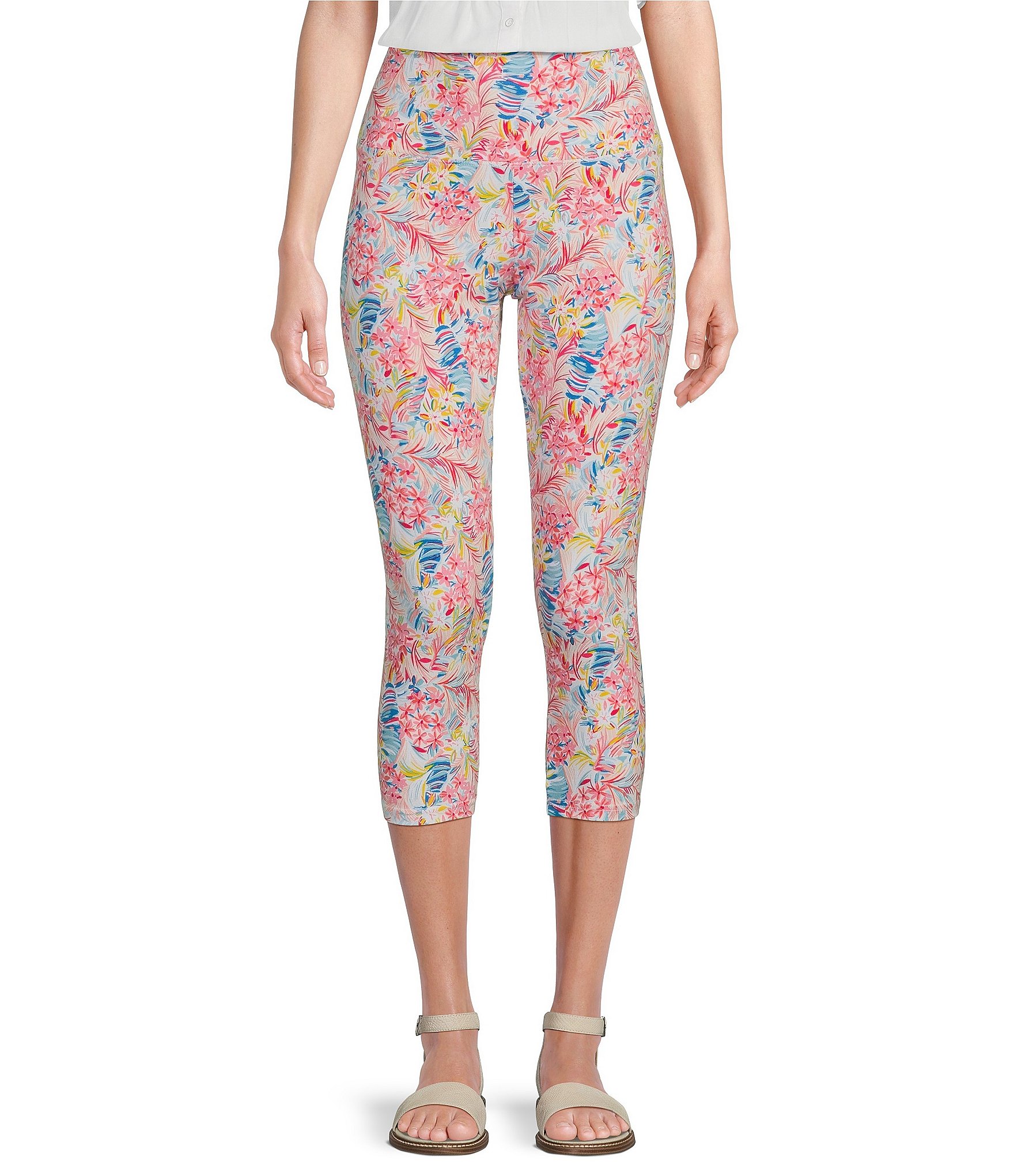 Intro. ❤️ love the fit Capri leggings. Size Large. Floral. Tummy