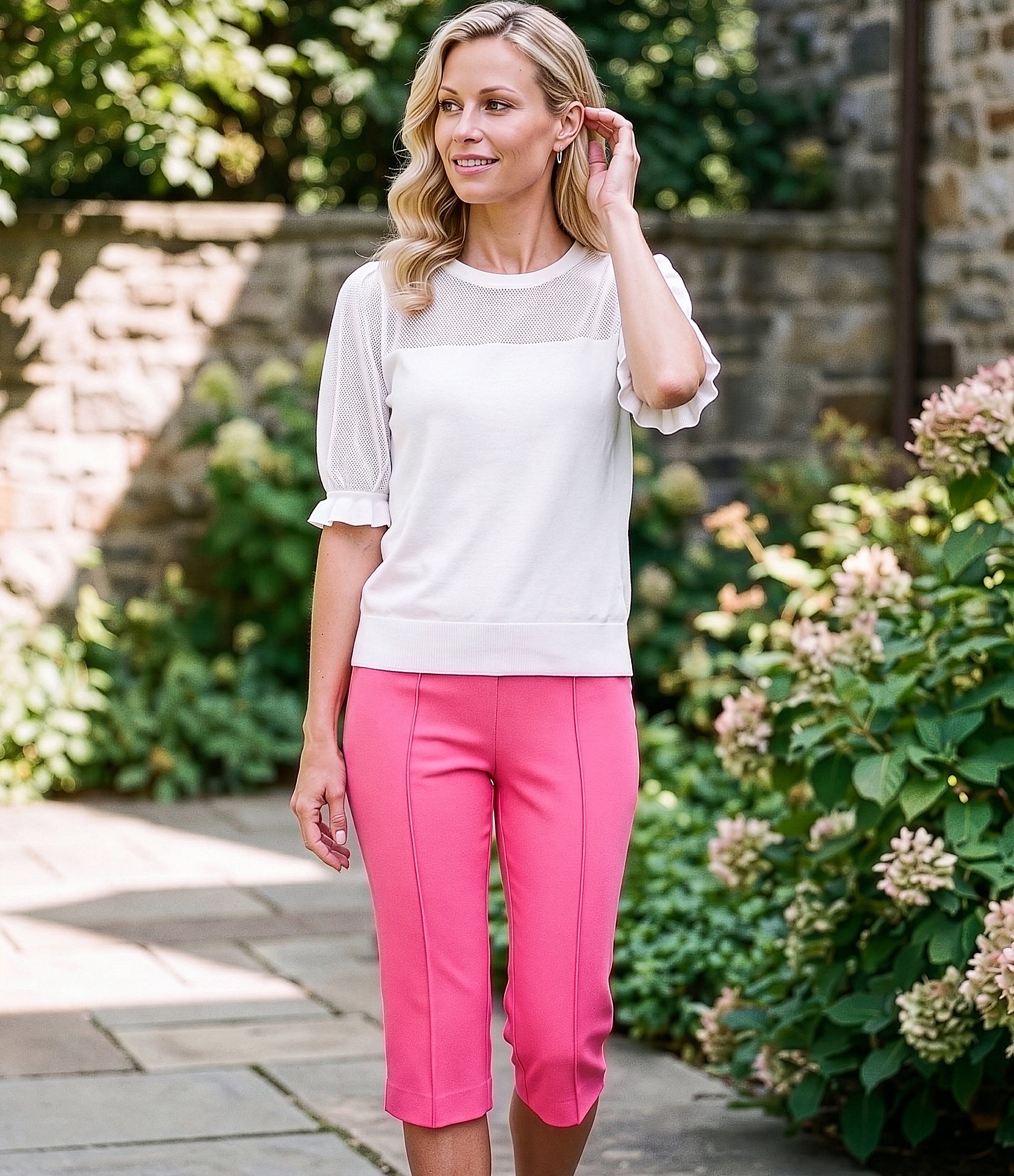 Investments Pull-On Pintuck Capri Pants