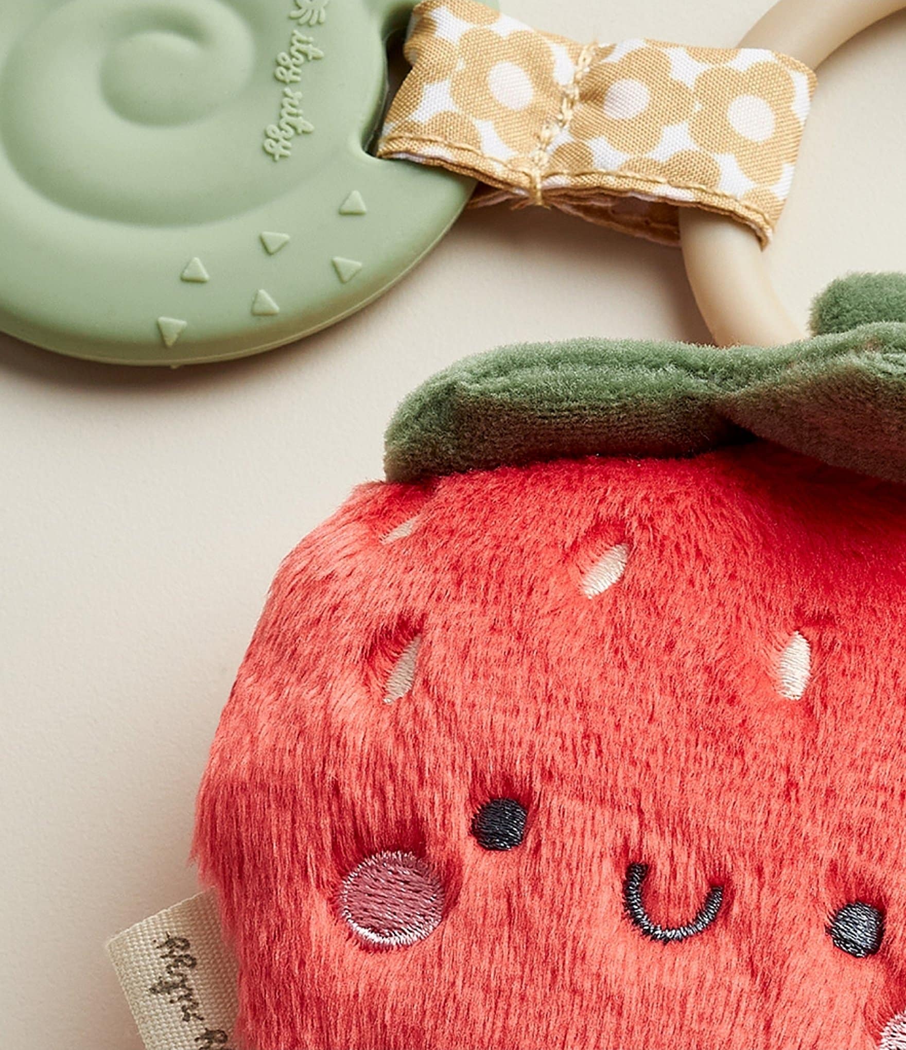 Itzy Ritzy Itzy Pal™ Bonnie The Strawberry Teether Toy Ring