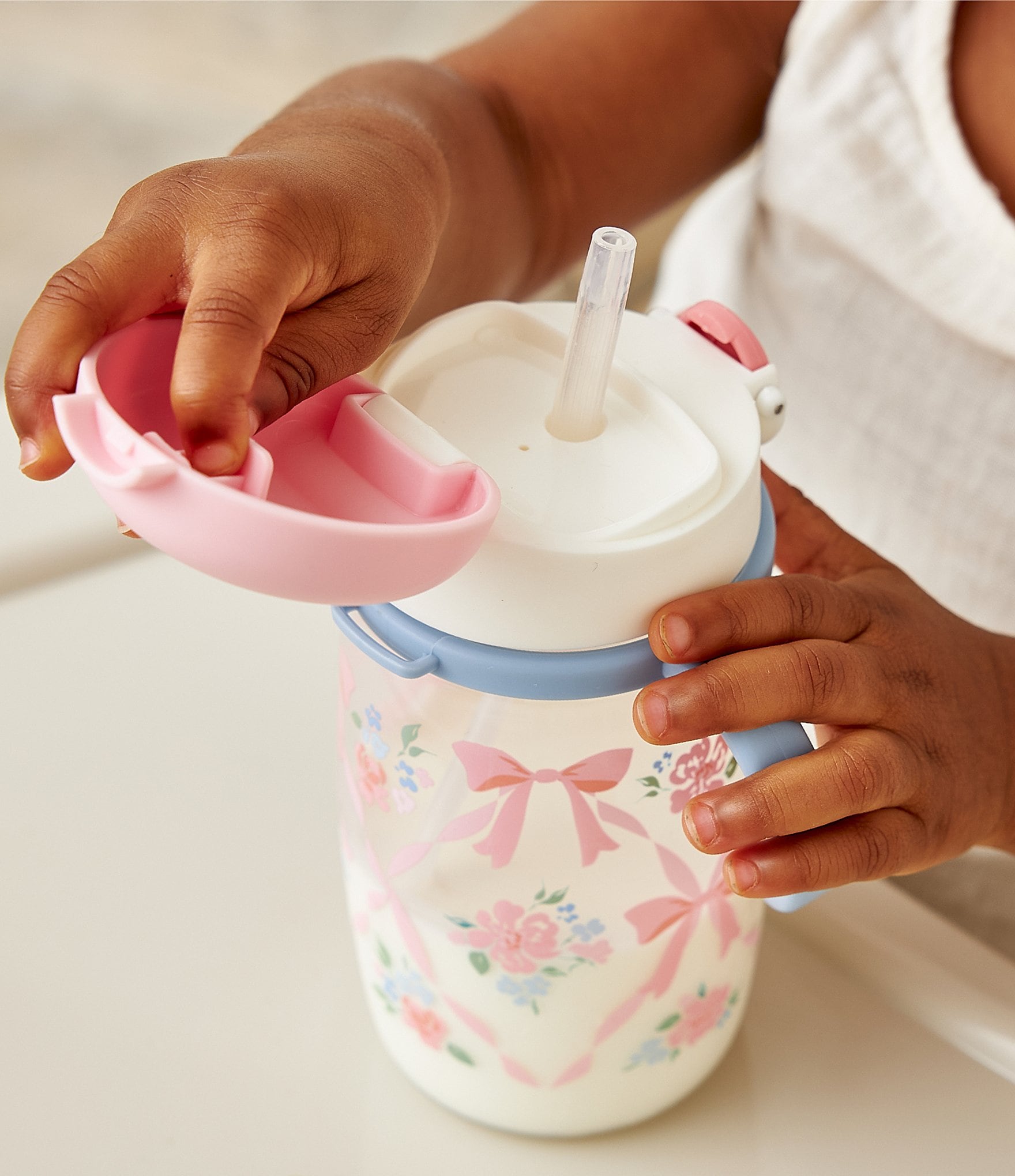 Itzy Ritzy Pretty Bows Sippy Cup