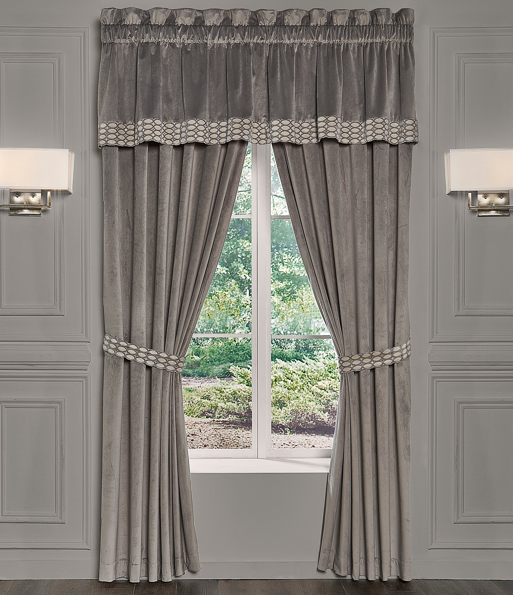 J. Queen New York Belvedere Velvet Diamond Woven Window Treatment