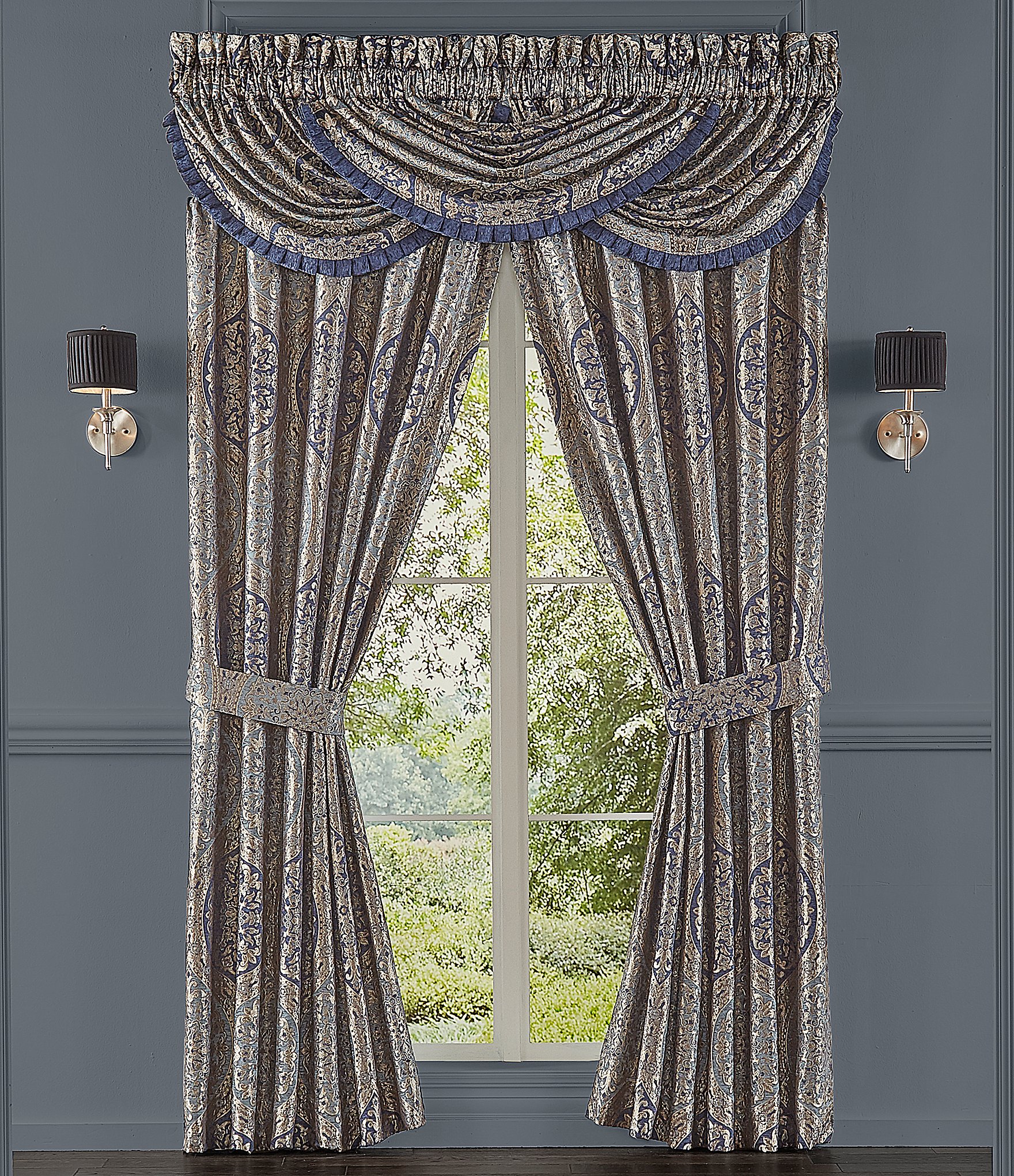 J. Queen New York Botticelli Woven Medallion Window Treatments