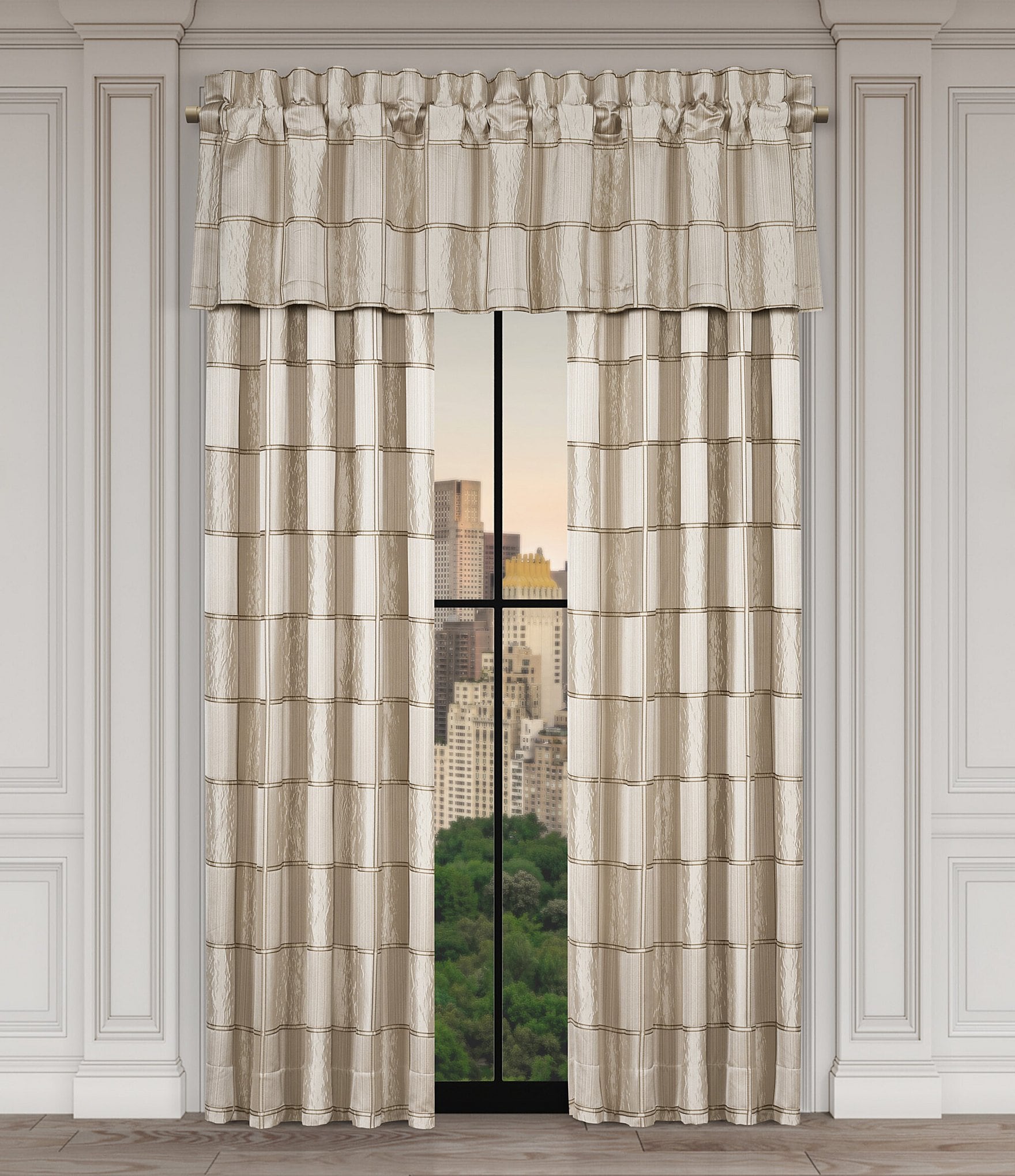 J. Queen New York Brand Metallic Geometric Block Patterned Window Treatment