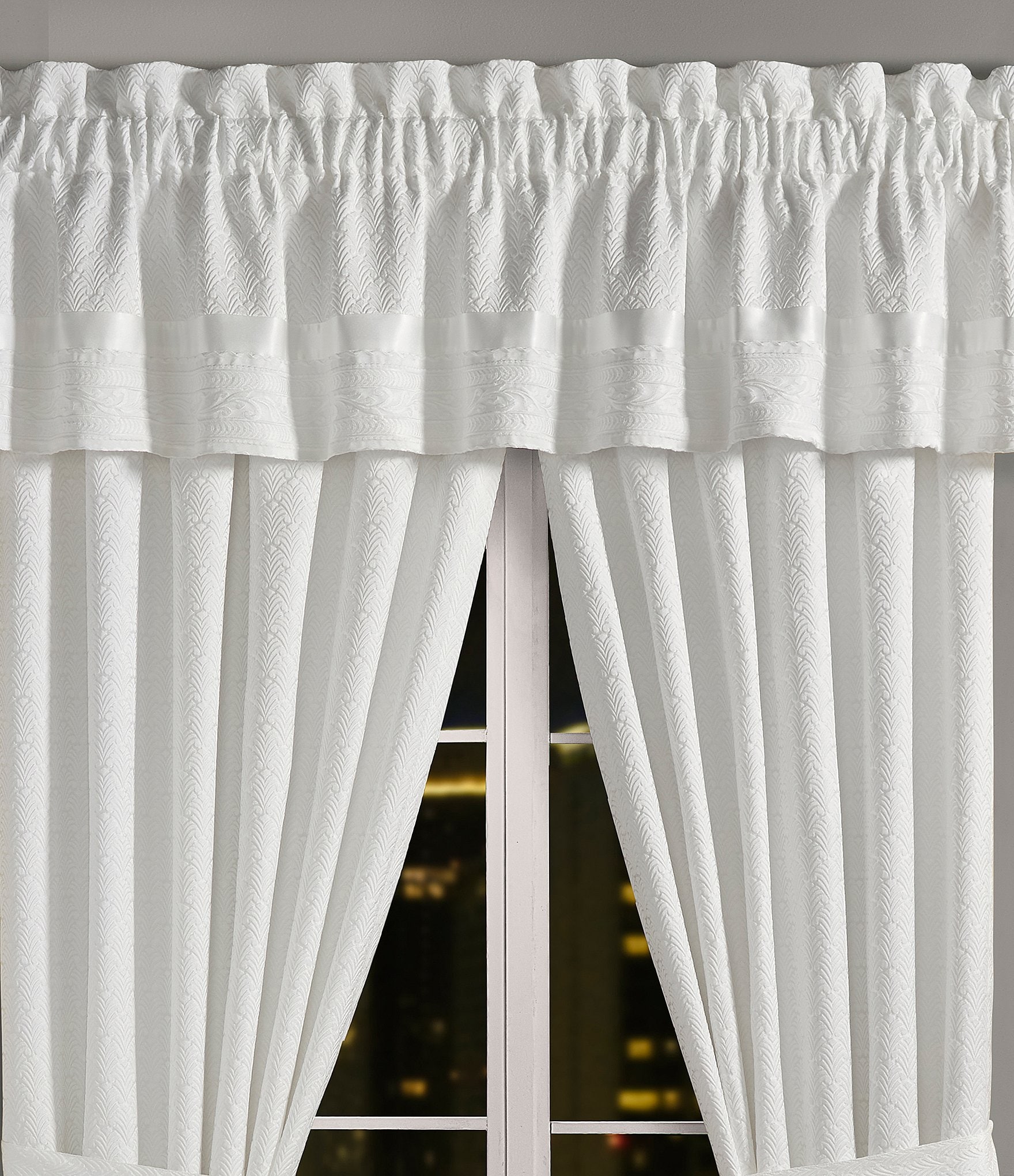 J. Queen New York Epic Jacquard Foulard Design Window Treatment