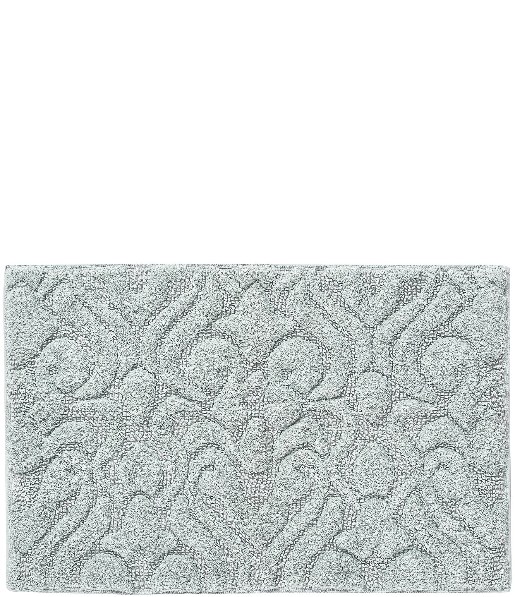 J. Queen New York Lombardi Textured Damask Bath Rug