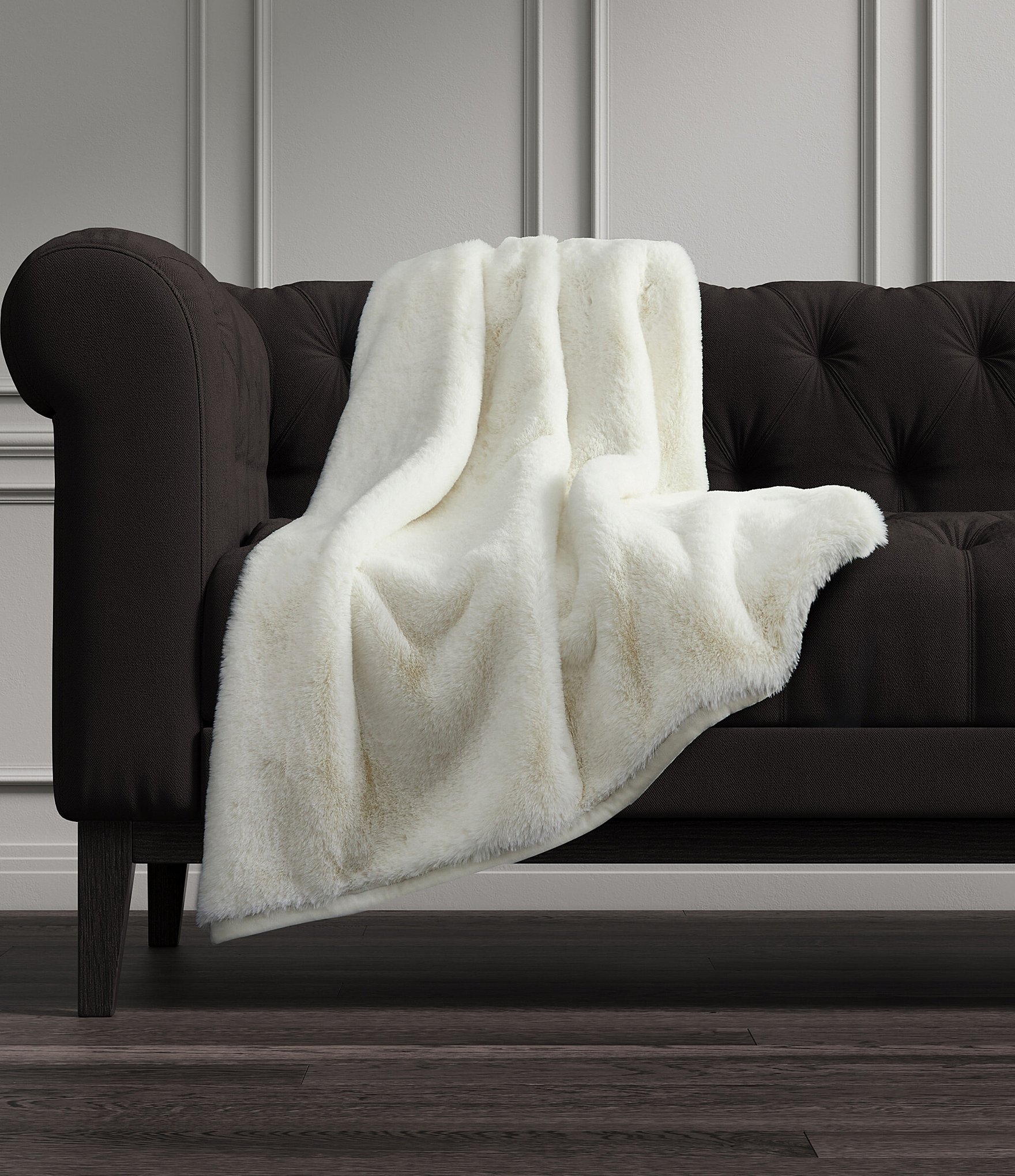 J. Queen New York Ludlow Ultra-Plush Throw Blanket