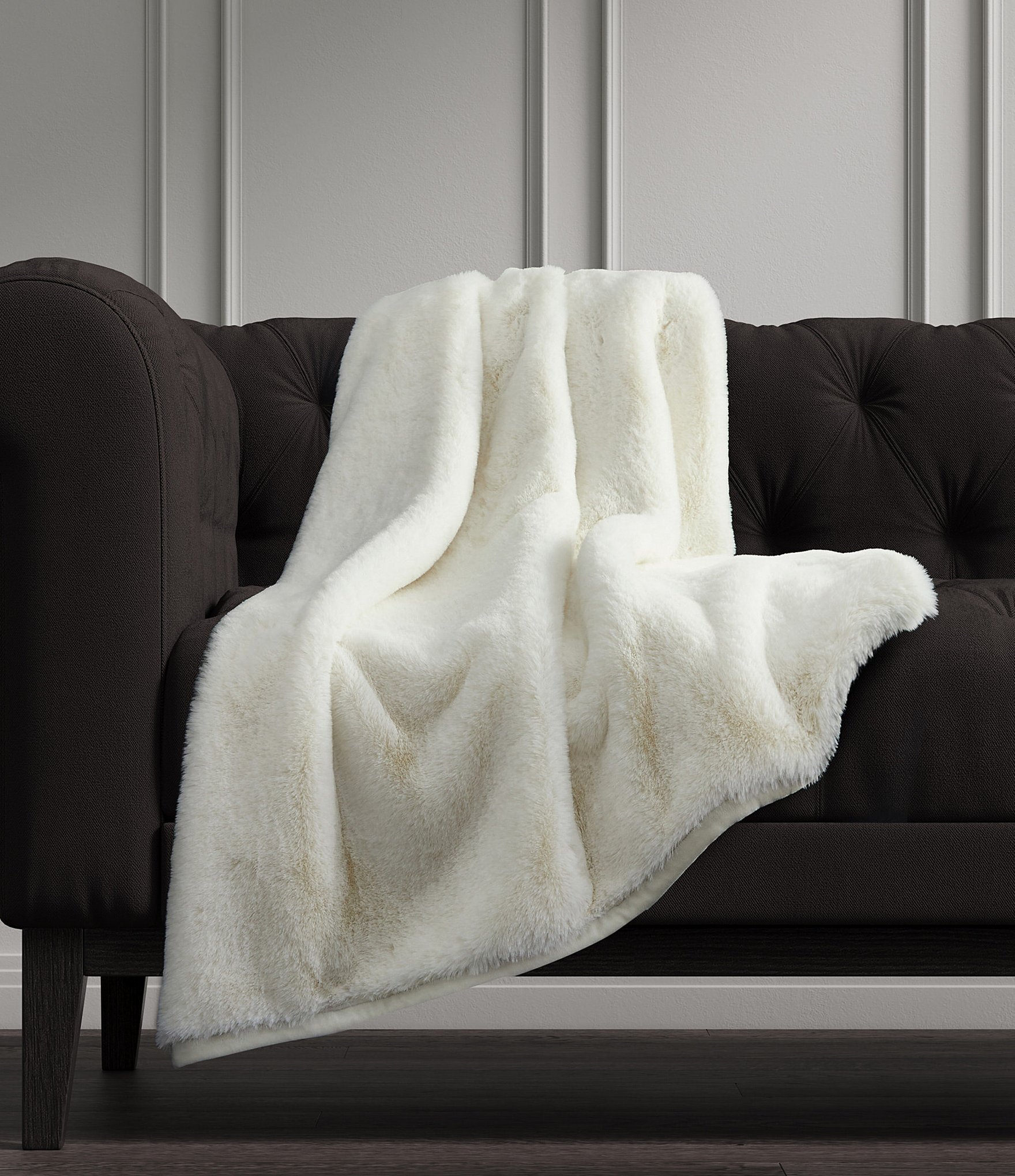 J. Queen New York Ludlow Ultra-Plush Throw Blanket