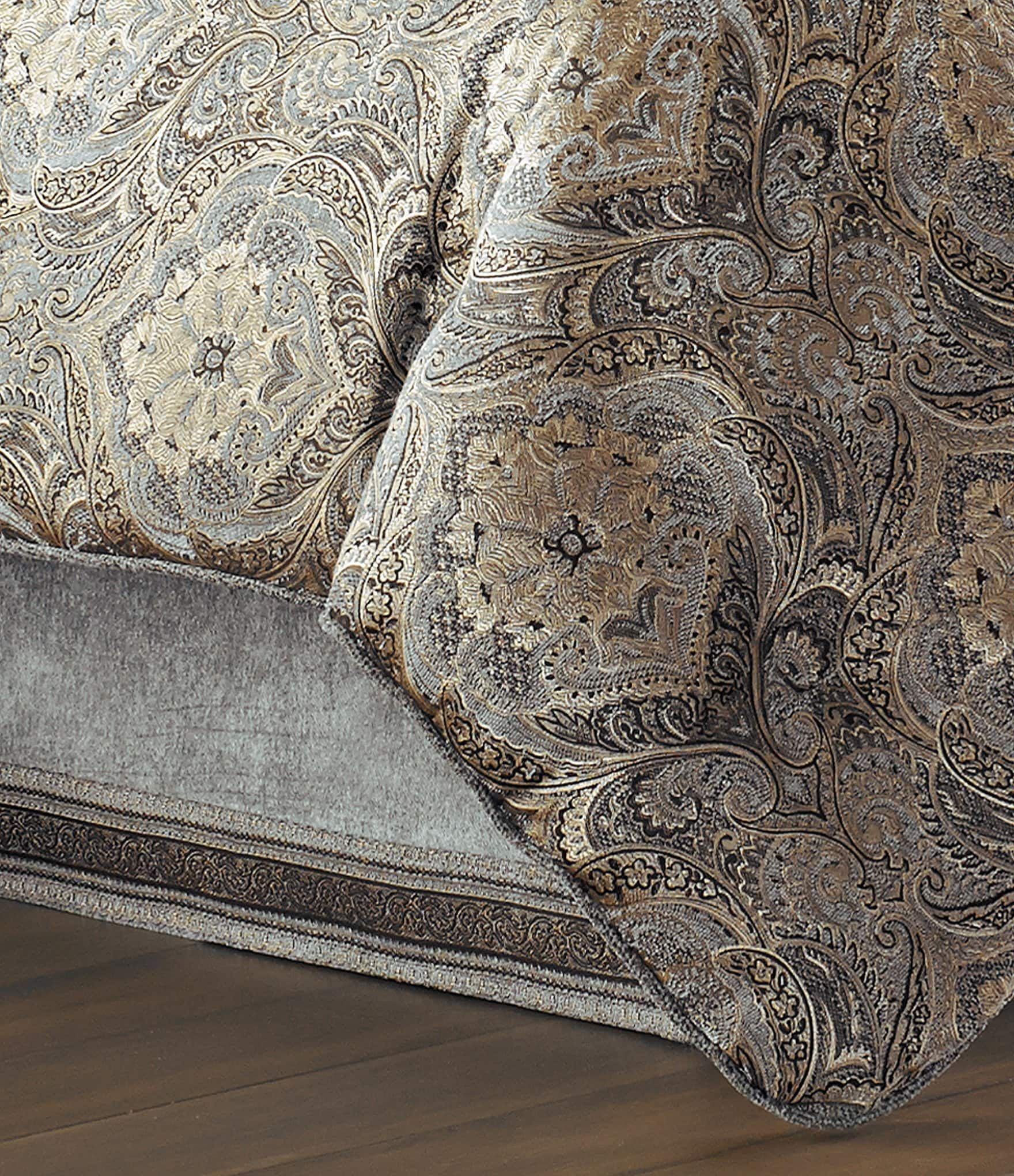 J. Queen New York Provence Damask Chenille Comforter Set