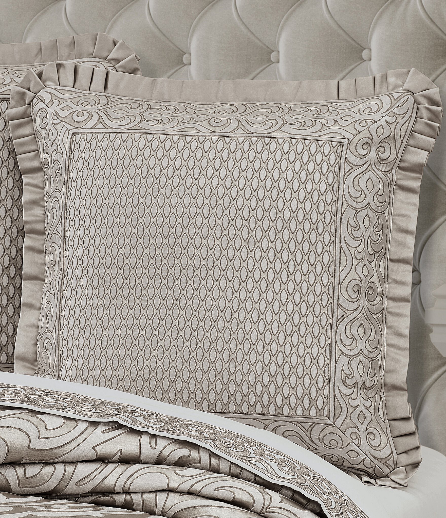 J. Queen New York Regina Diamond Pattern and Scroll Border Framed Euro Sham
