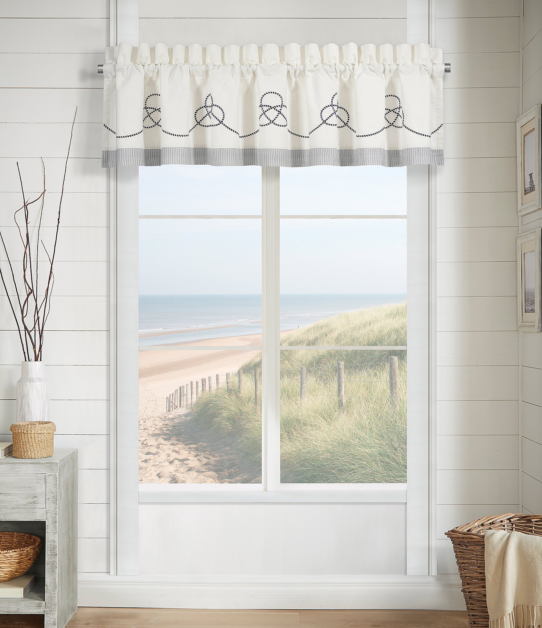 J. Queen New York Shore Window Treatment