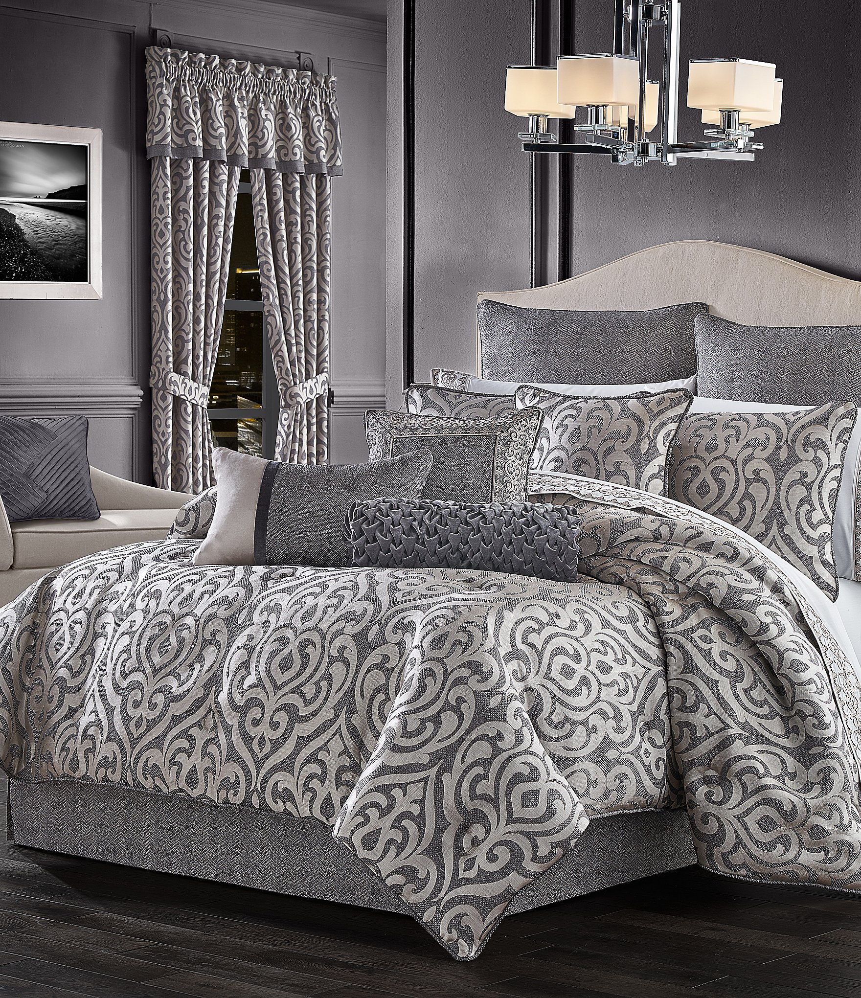 J Queen New York Tribeca Comforter Set, Comforter For Split King Adjustable Bed