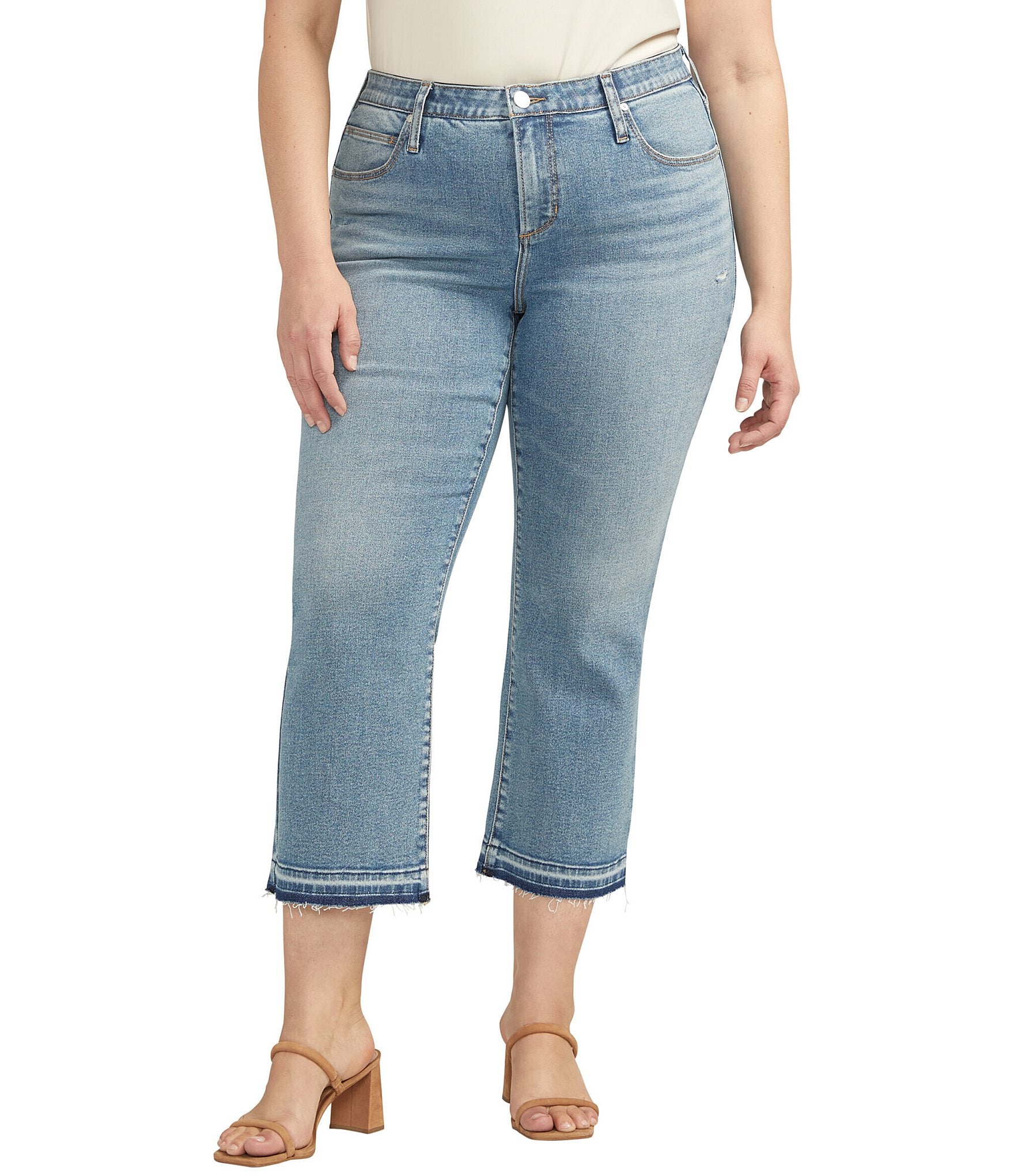 Fashion cropped cut jeans