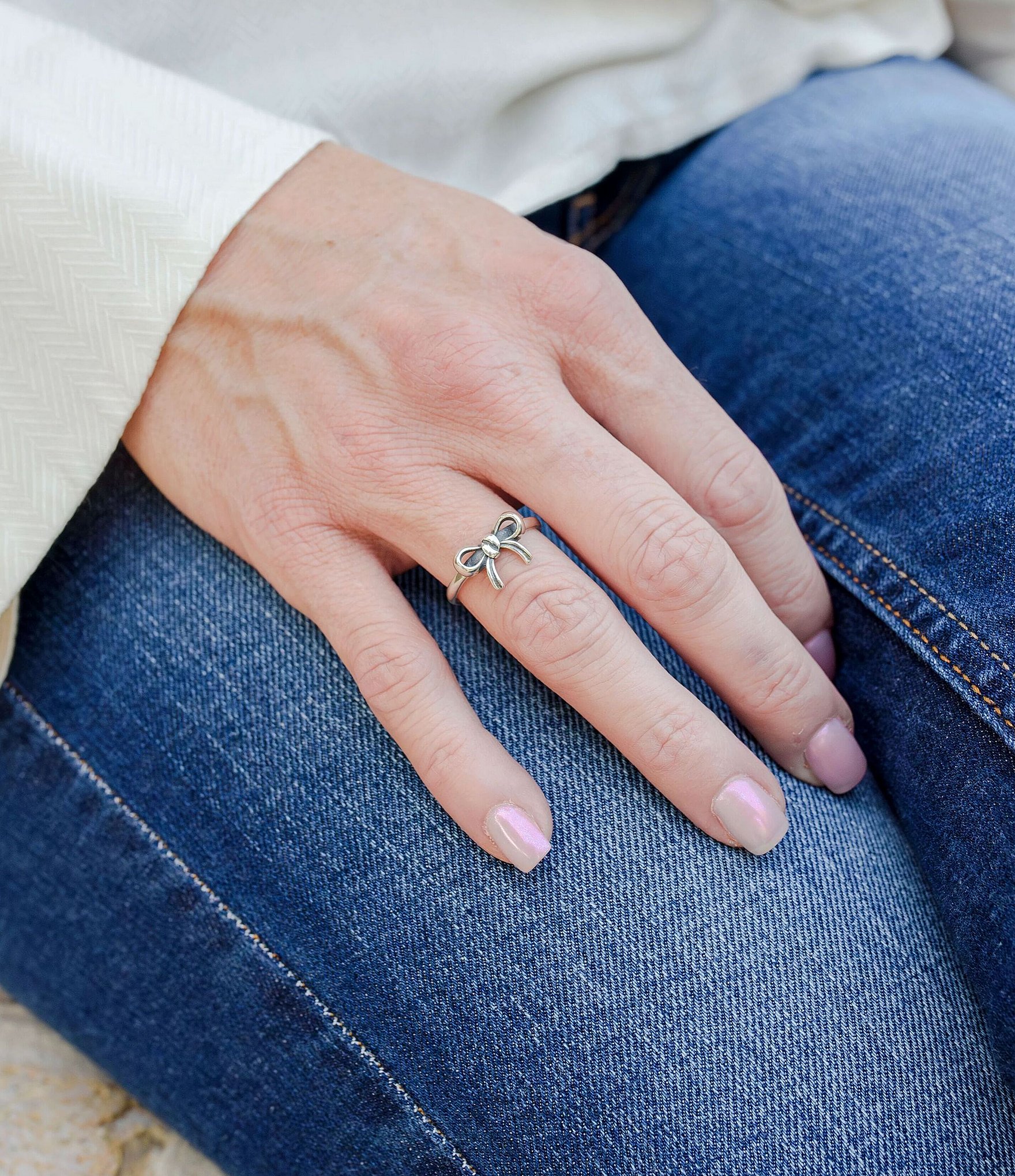 James Avery Delicate Bow Band Ring