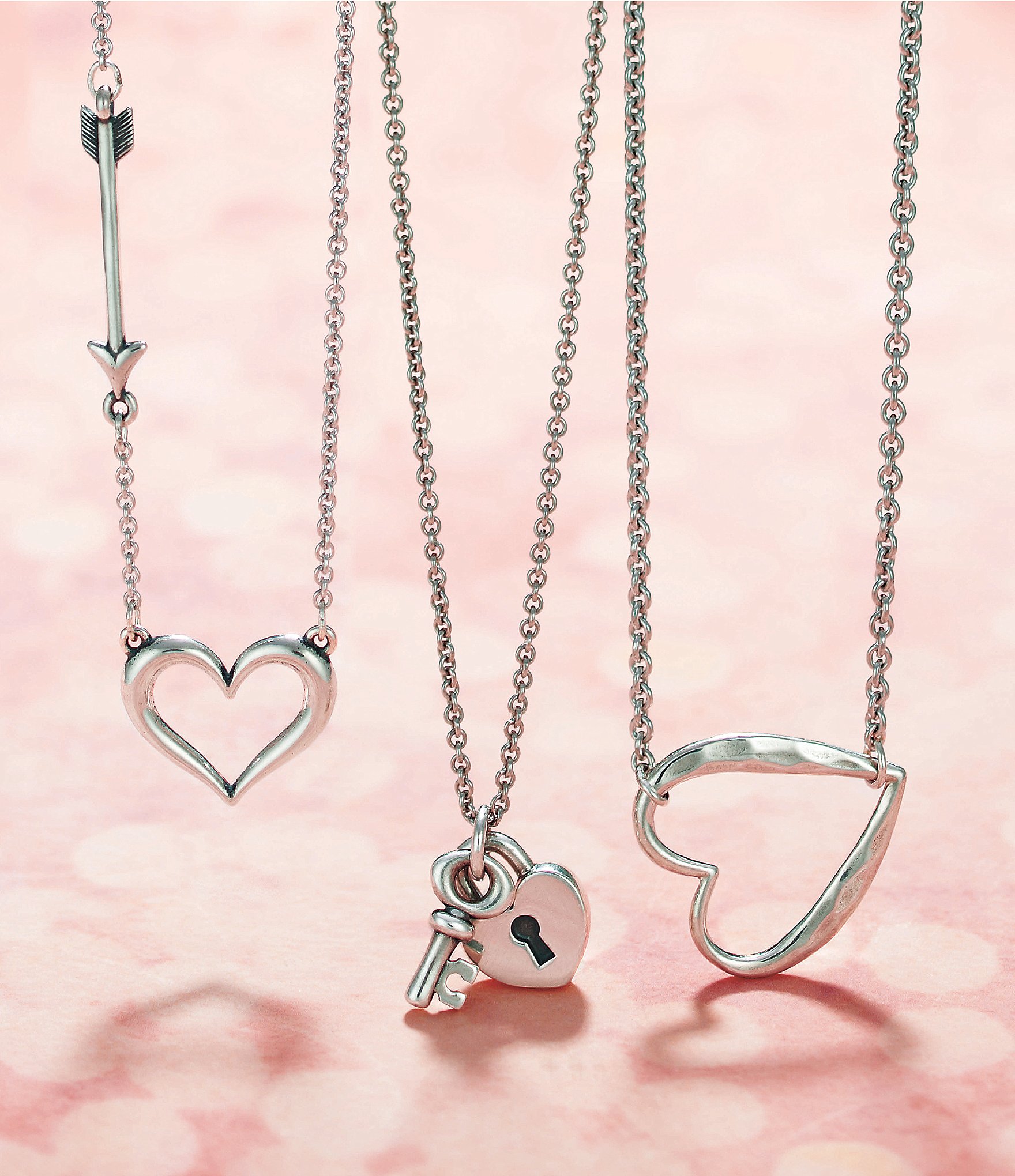 James Avery Love Struck Heart Necklace