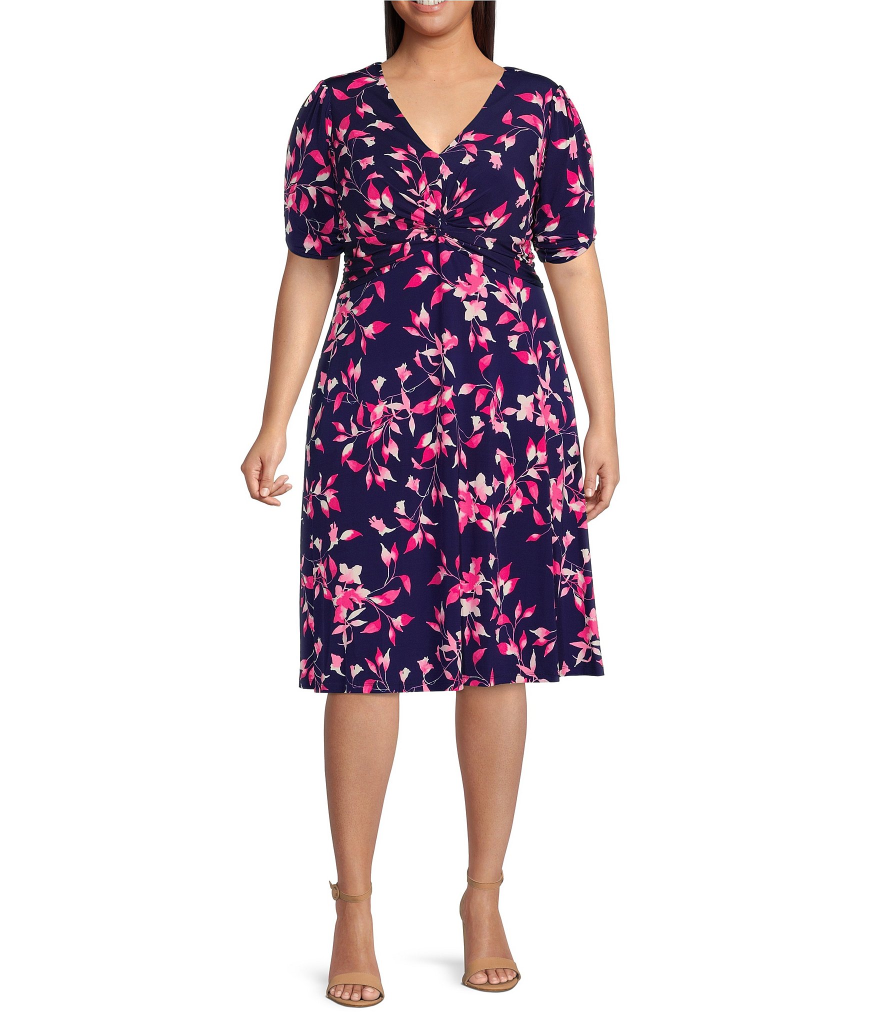 Jessica Howard Plus Size Short Sleeve Surplice V-Neck Floral Midi Dress ...