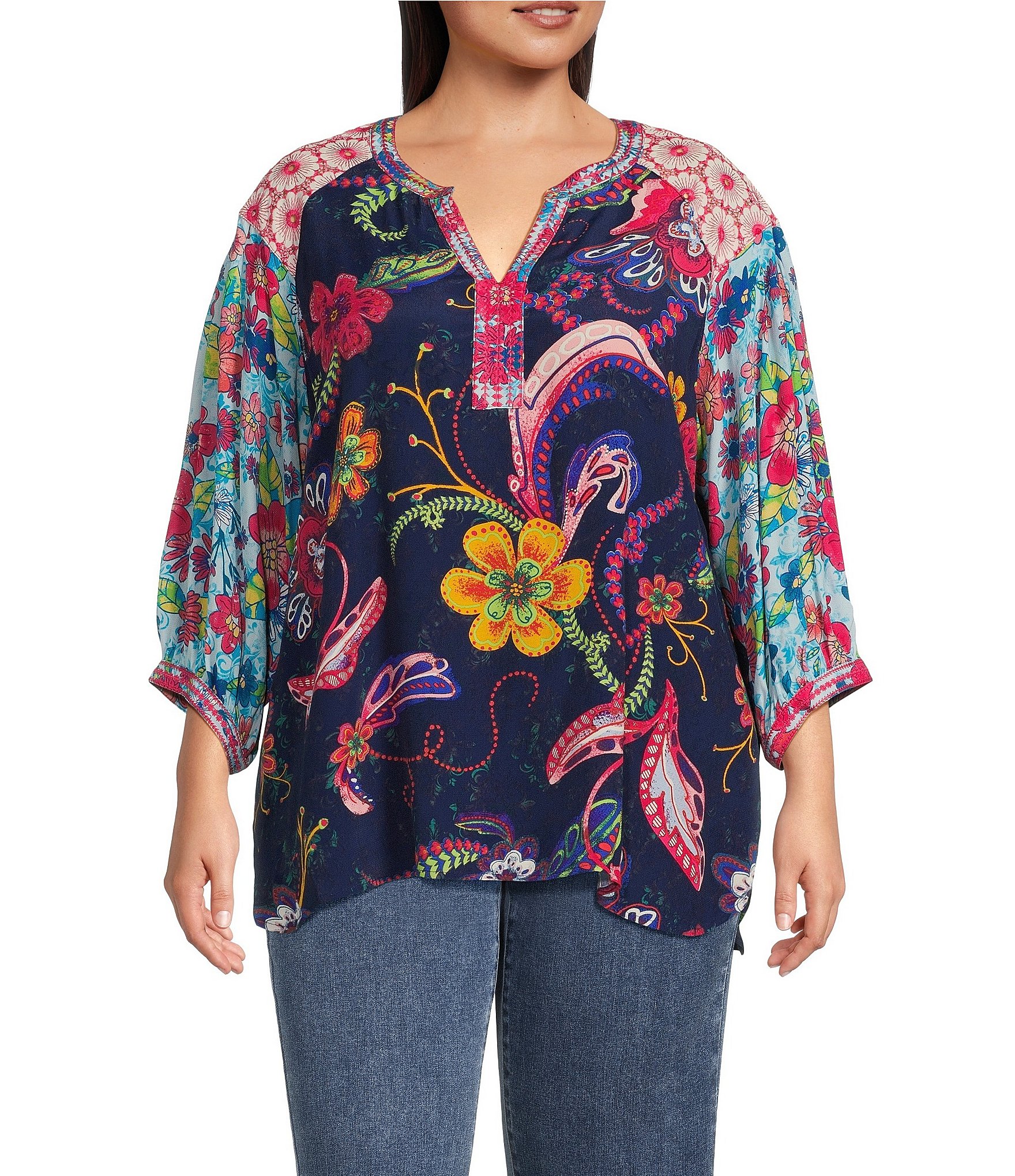 John Mark Plus Size Woven Embroidered Split V-Neck 3/4