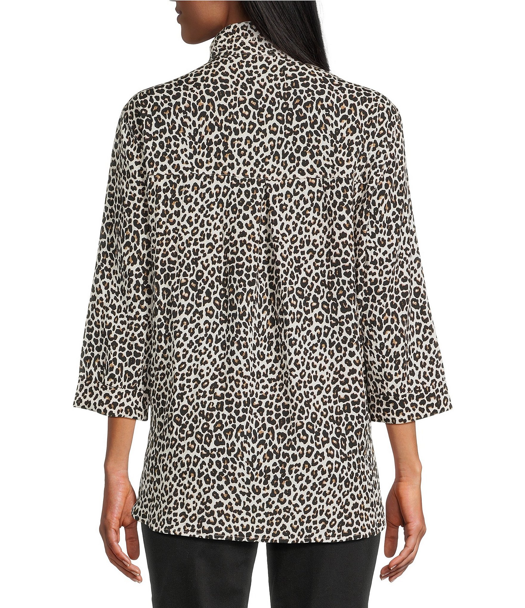 John Mark Woven Animal Print Wire Collar 3/4 Sleeve Button-Front Camp Shirt
