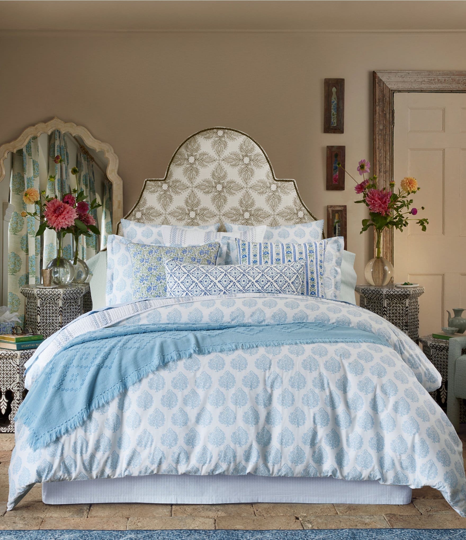 John Robshaw Cinde Cuff Sage Organic Cotton Pillowcase Pair