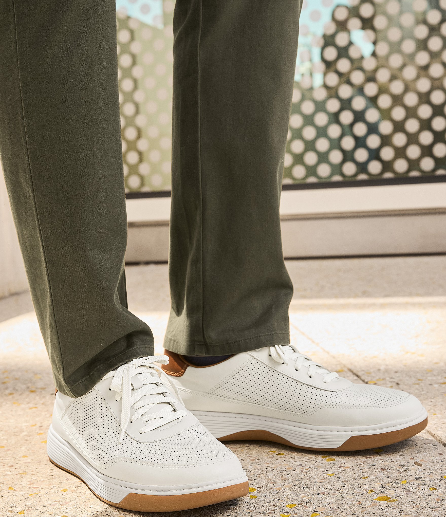 Johnston & Murphy Men's Dawson Perforated Leather U-Throat Lace Up Sneakers