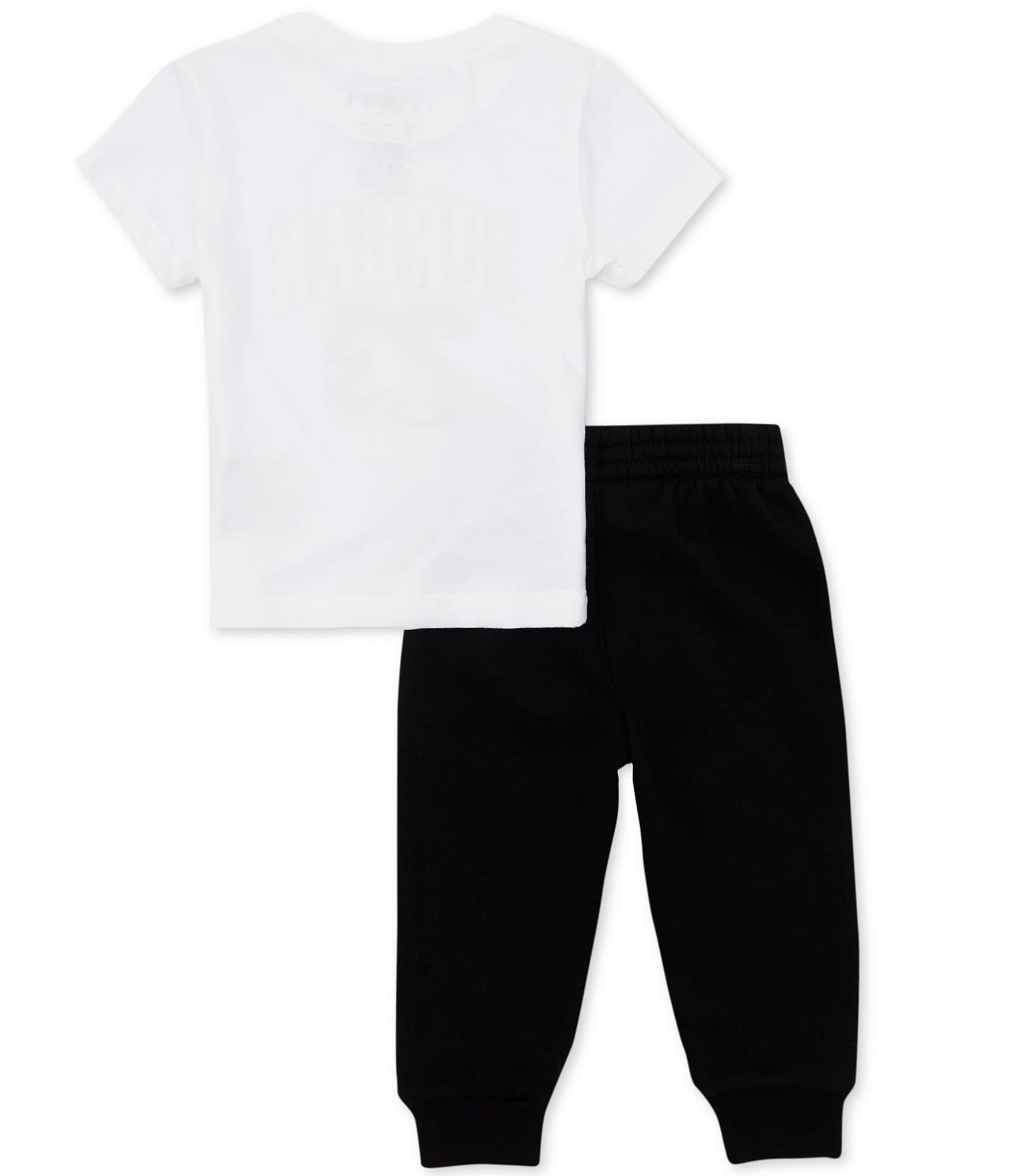 Jordan Baby Boys 12-24 Months Short Sleeve Lil Champ Allover Printed Tee & Solid Jogger Pants