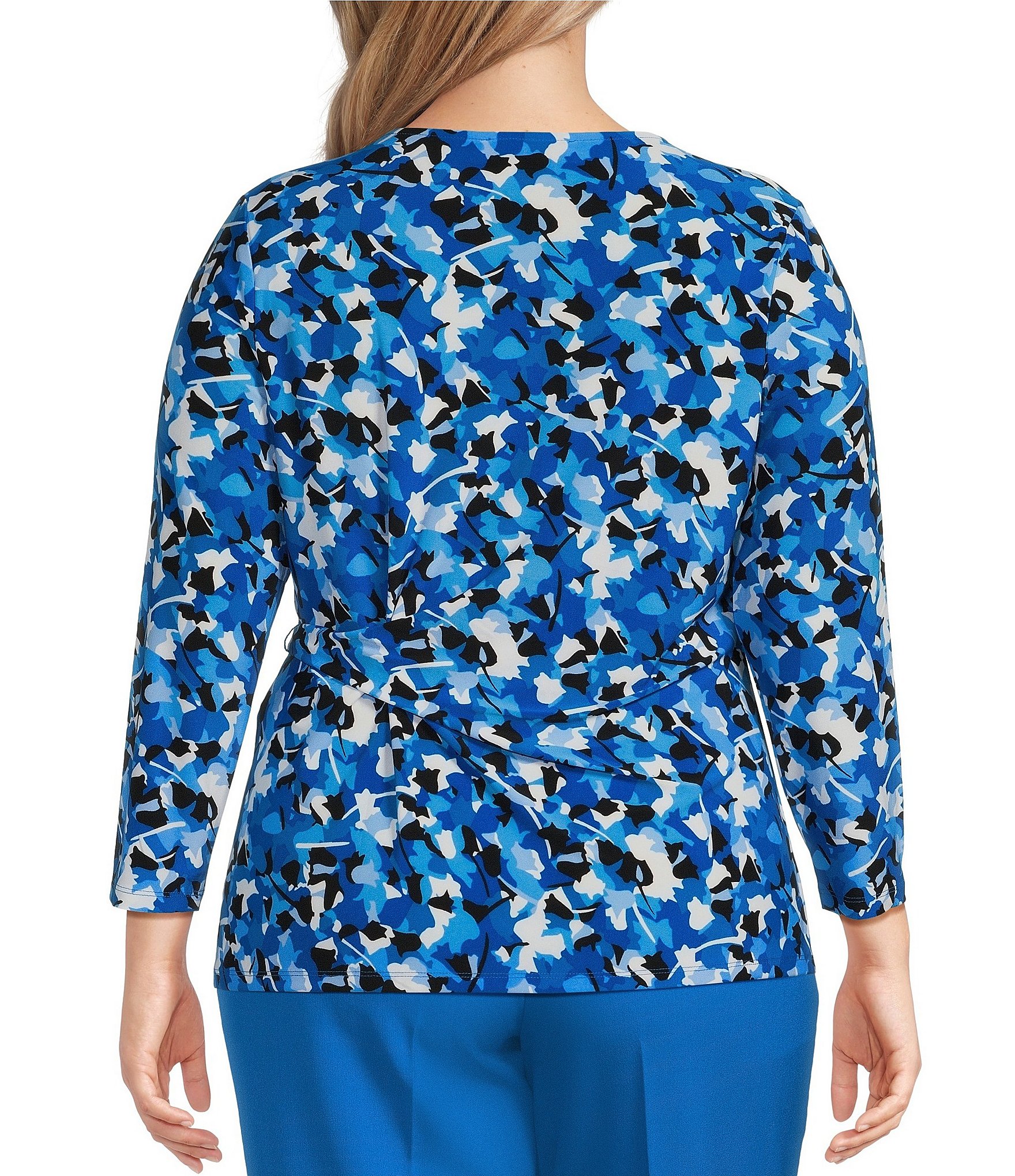 Kasper Plus Size Abstract Print Crew Neckline 3/4 Sleeve Tie Front Top