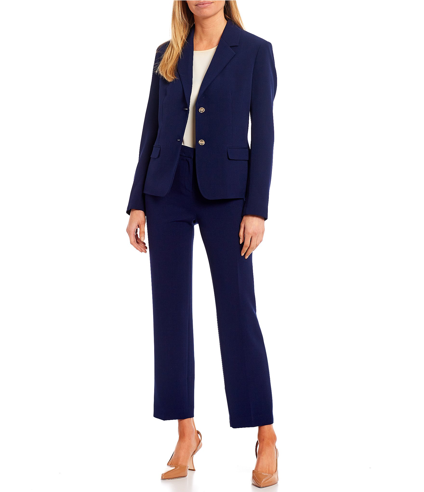 Kasper Sophie Two Button Notch Lapel Long Sleeve Crepe Blazer