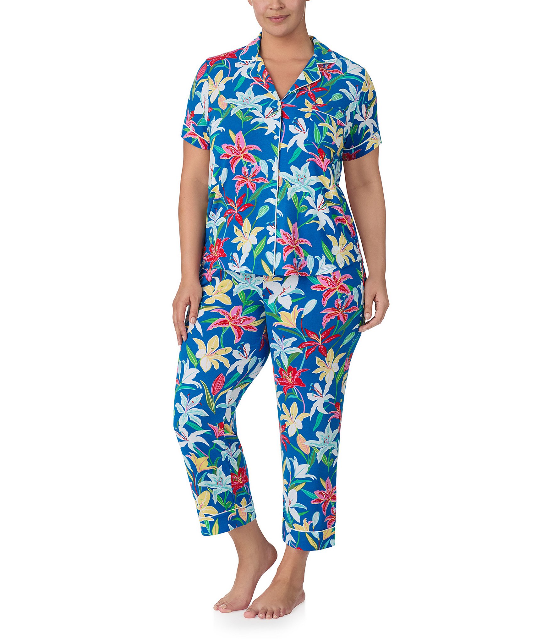 kate spade new york Plus Size Floral Print Short Sleeve Notch Collar Knit Cropped Pajama Set