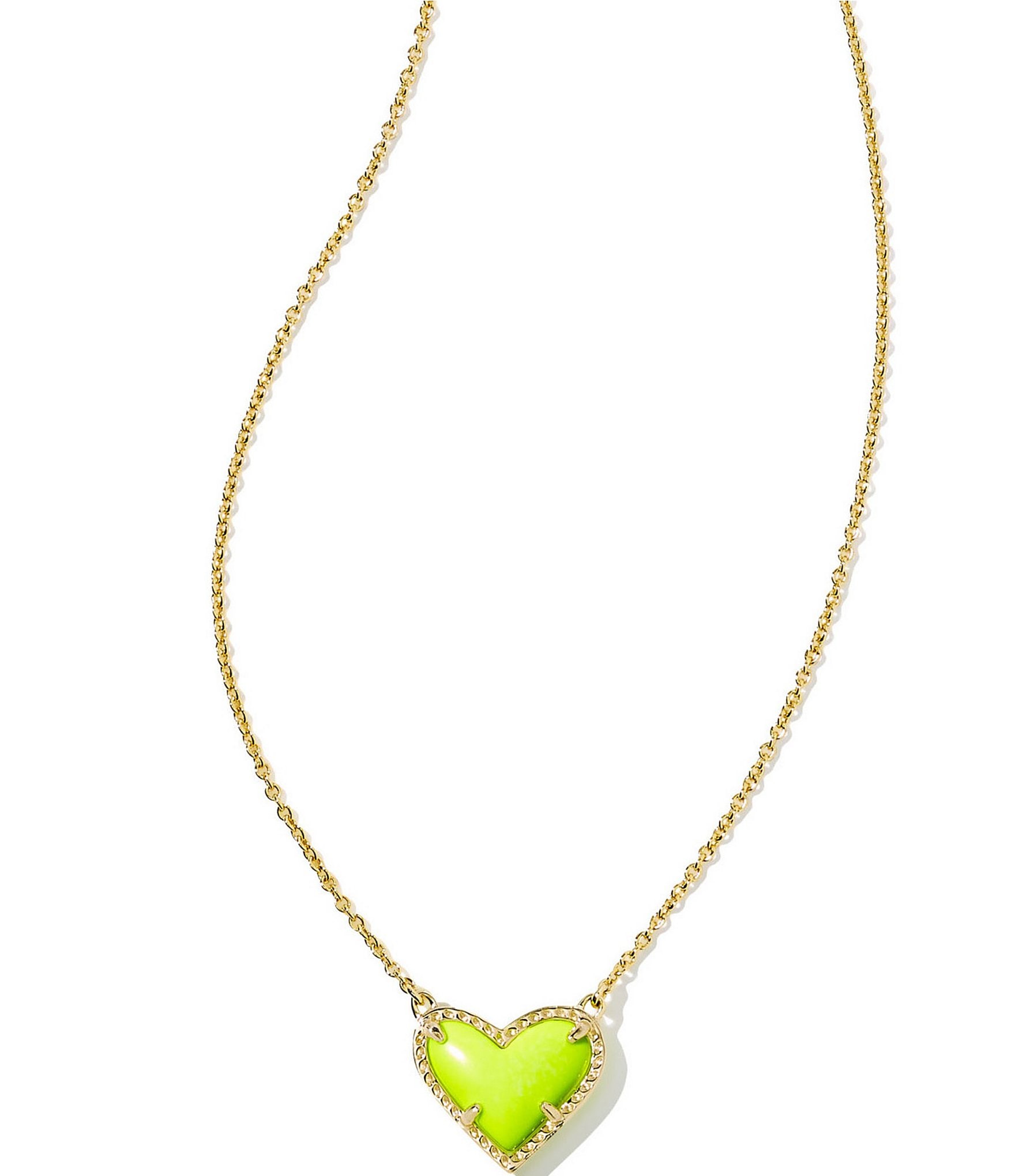 Kendra Scott Ari Heart Gold Short Pendant Necklace