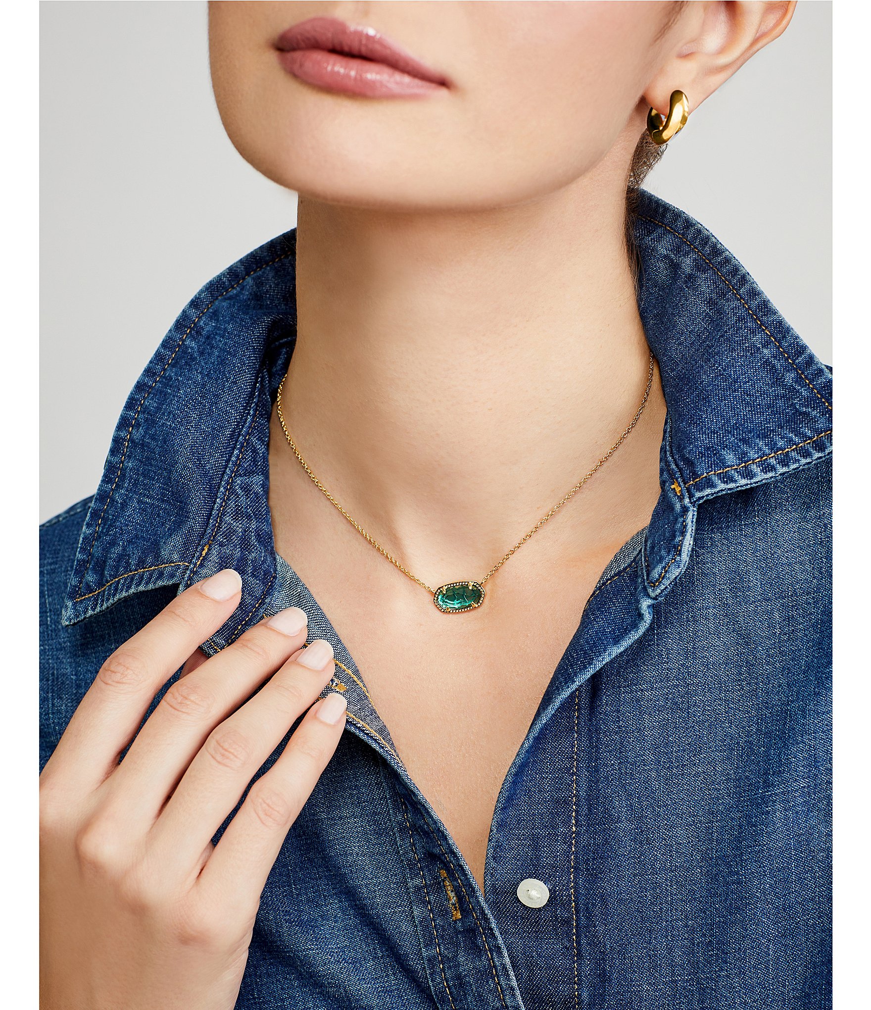 Kendra Scott Elisa Pendant Necklace