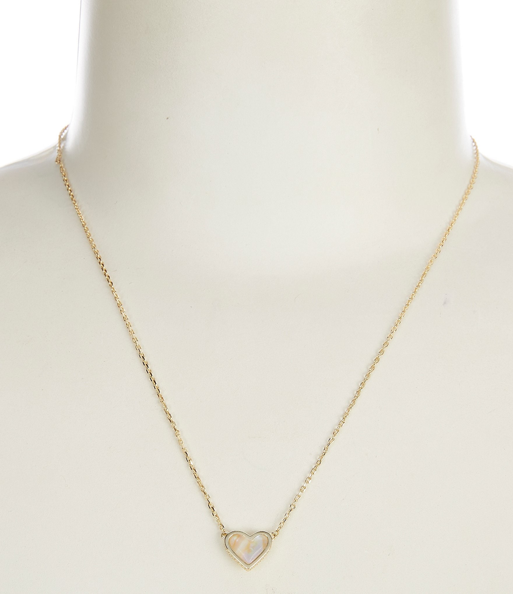 Kendra Scott Framed Ari Heart Gold Short Pendant Necklace