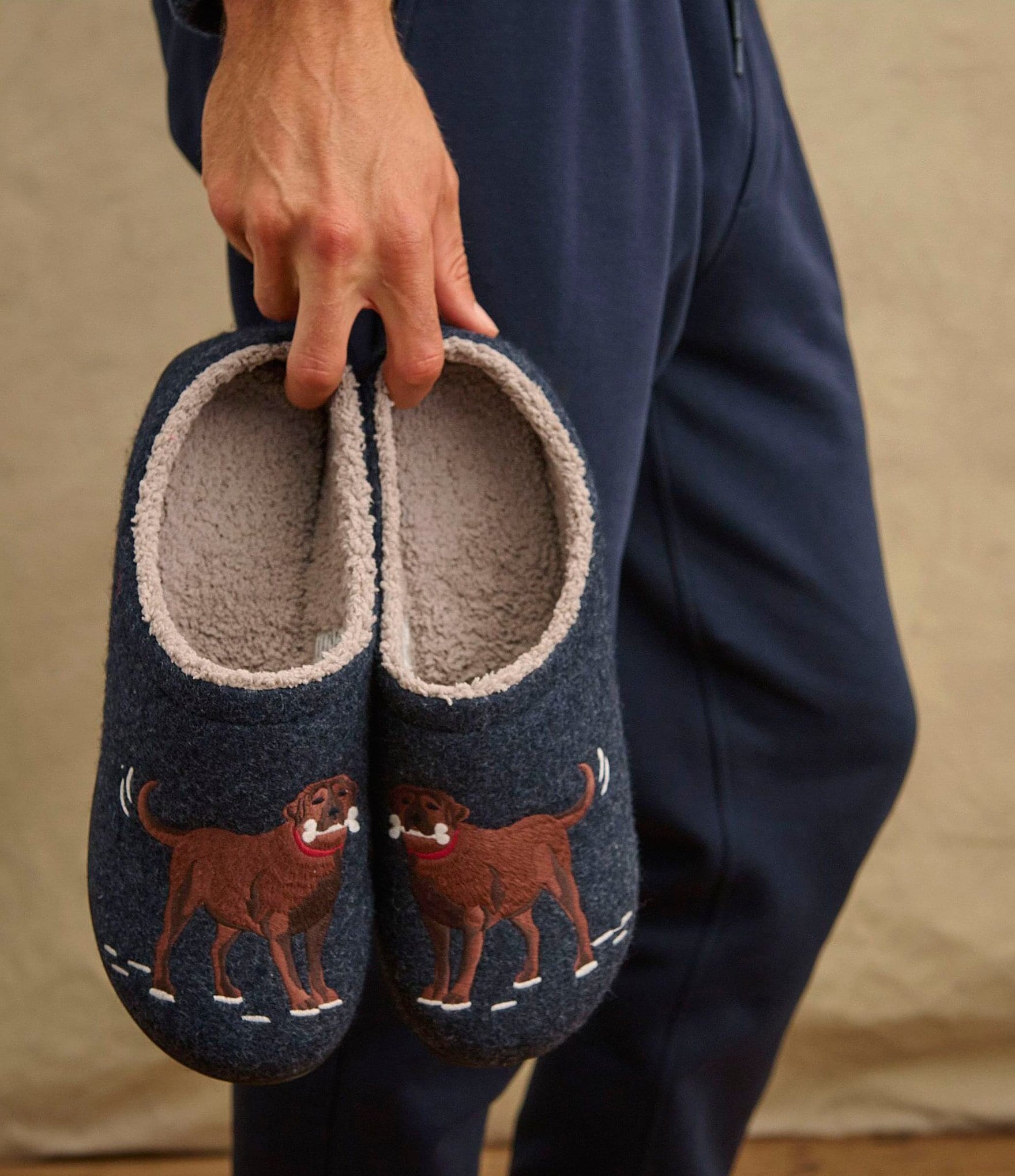 L..L. Bean Men's Daybreak Dog Motif Slippers