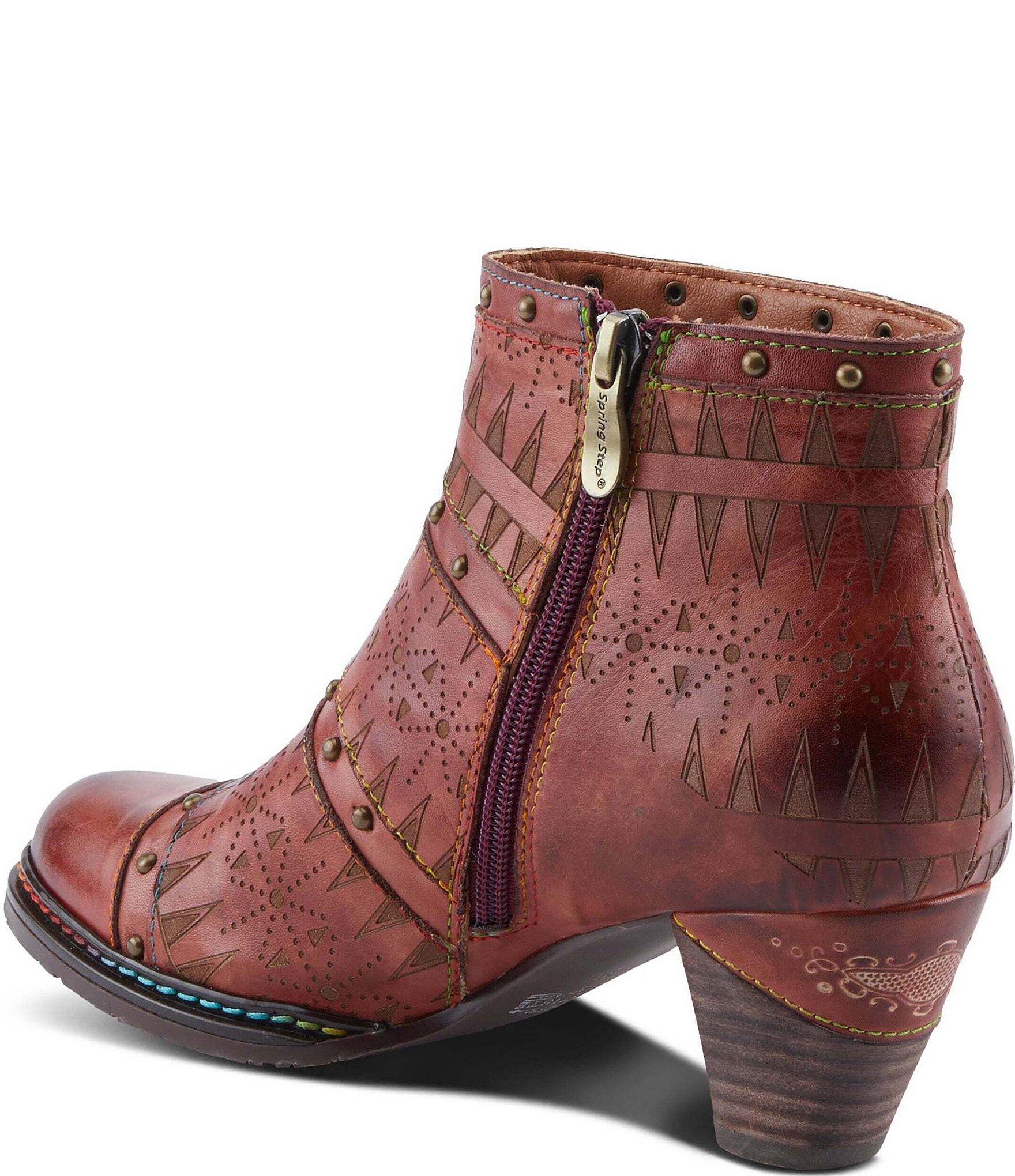 L'ARTISTE Niobe Etched Leather Studded Ankle Booties