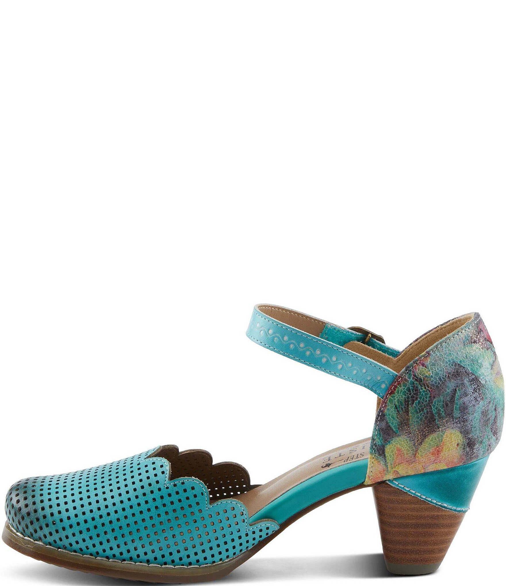 L'ARTISTE Parchelle Perforated Leather Pumps