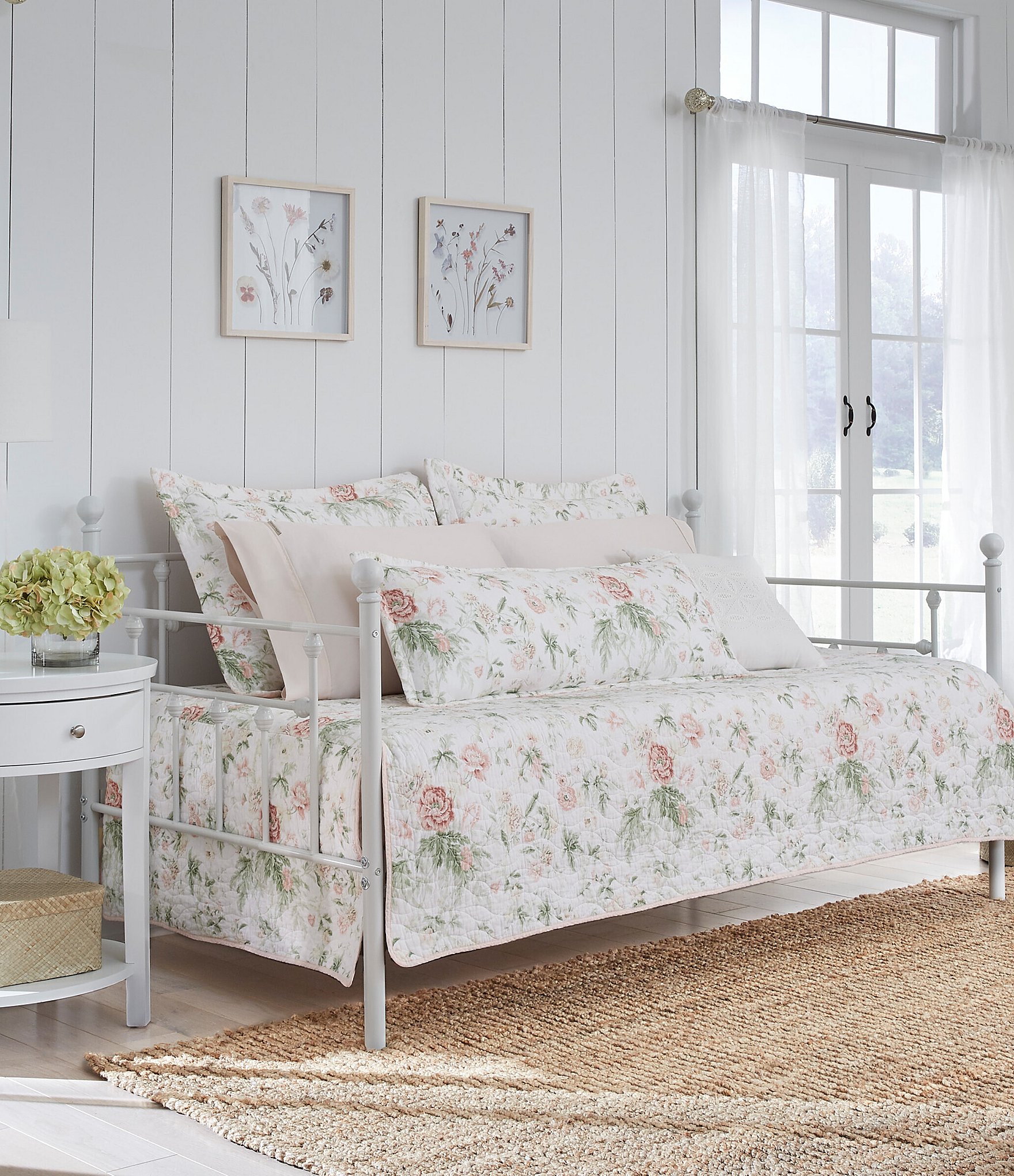 Laura Ashley Breezy Floral Pink Daybed Quilt & Sham Set