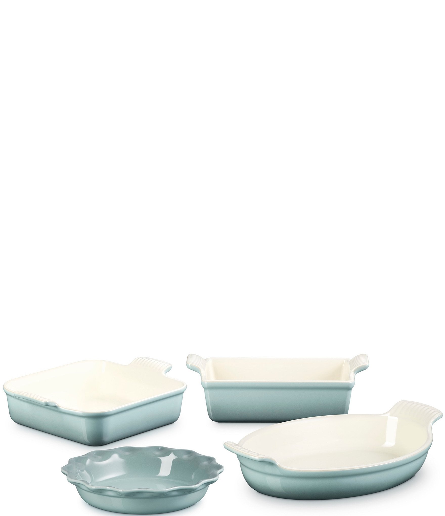 Le Creuset Heritage 4-Piece Bakeware Essentials Set | Dillard's