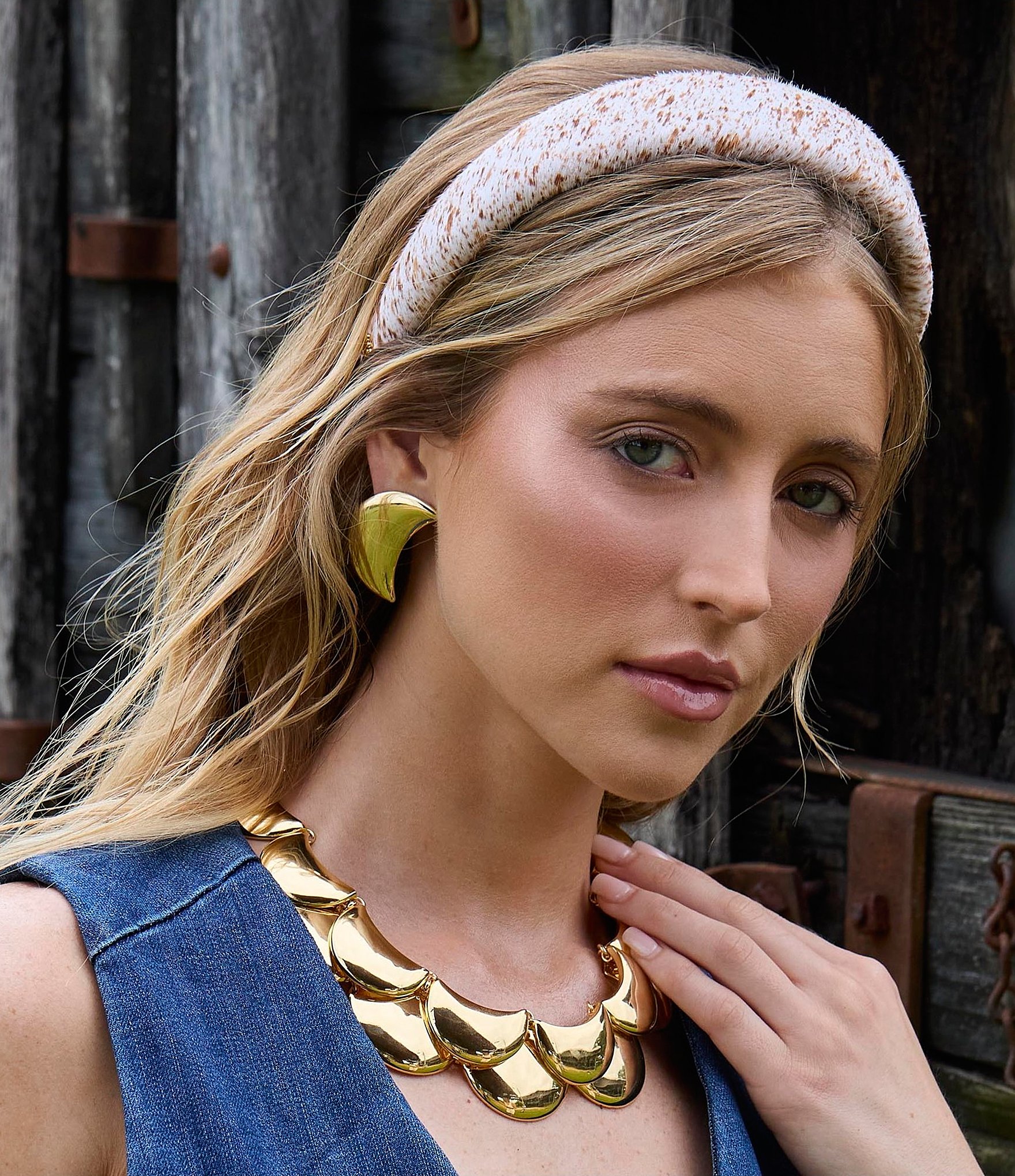 Lele Sadoughi Crescent Statement Necklace