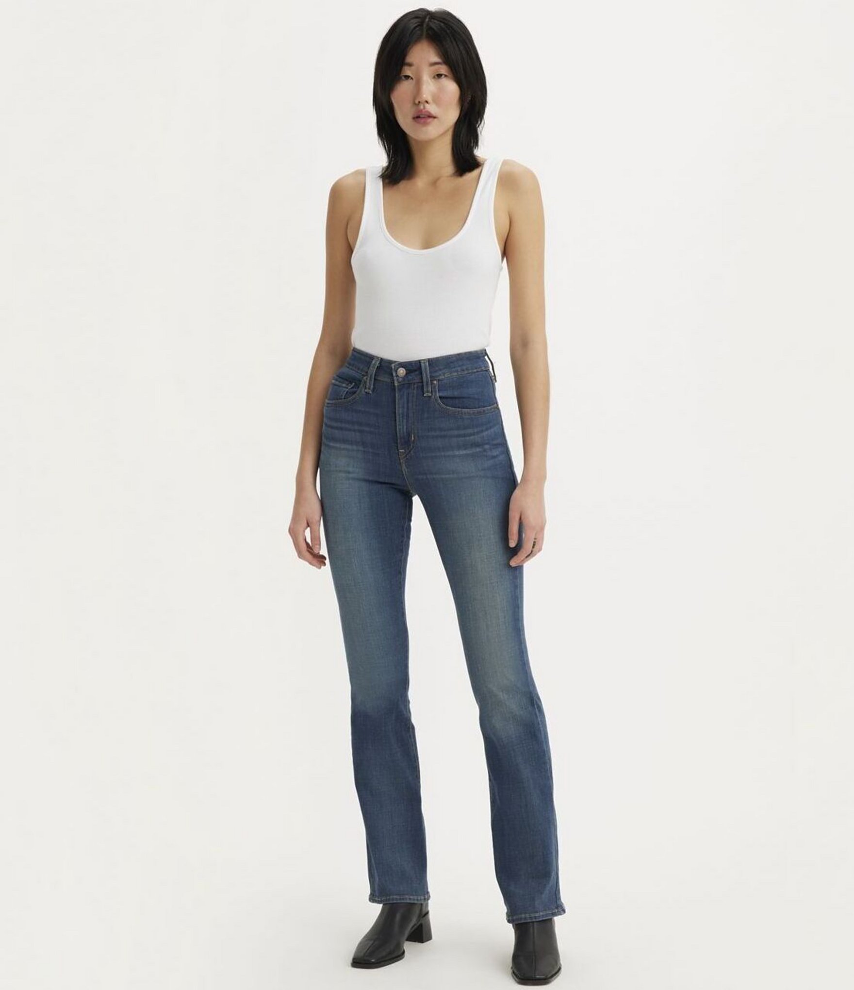Levi's® 725 High Rise Bootcut Jeans