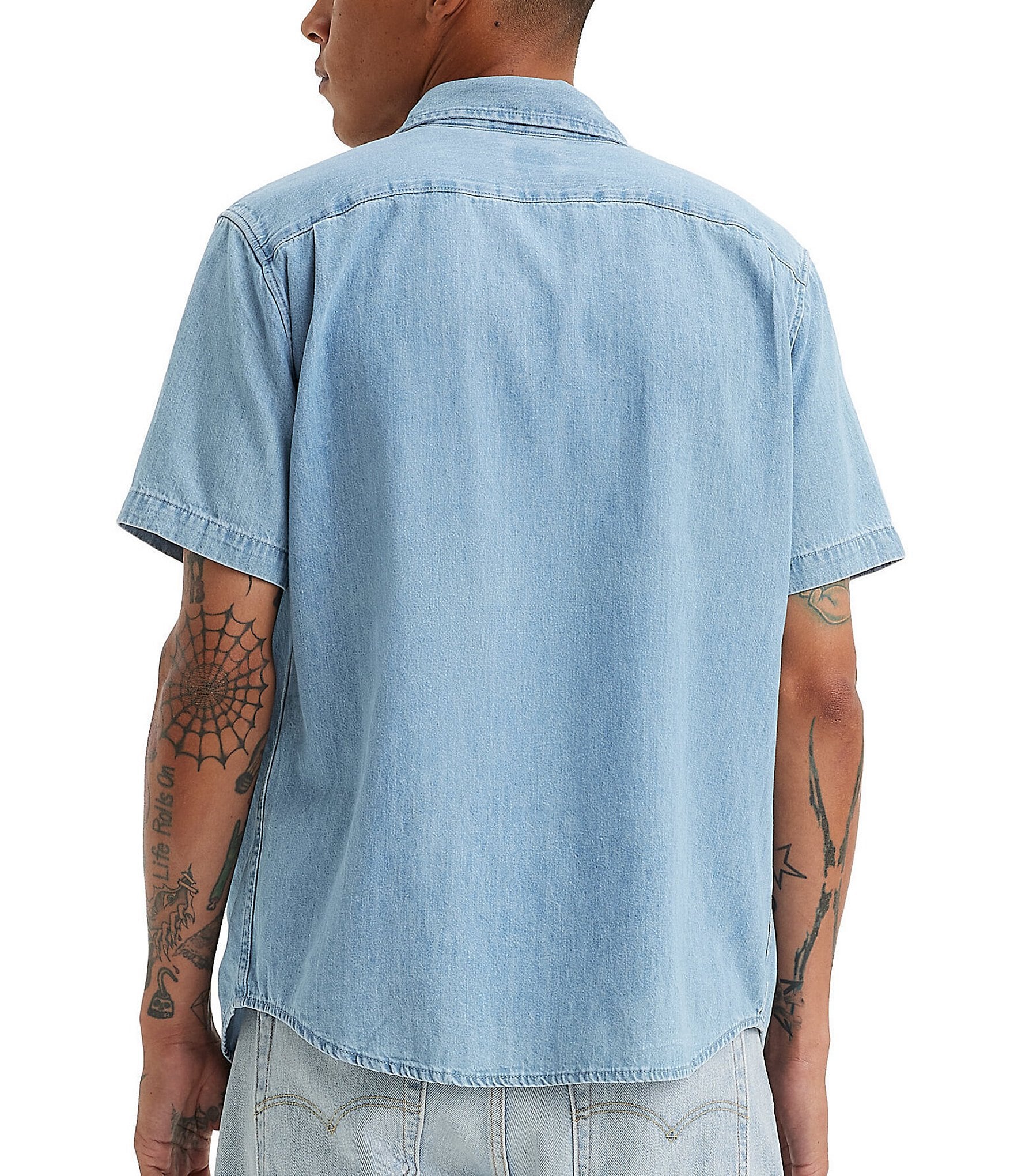 Levi's® Classic-Fit Short Sleeve Chambray Woven Shirt