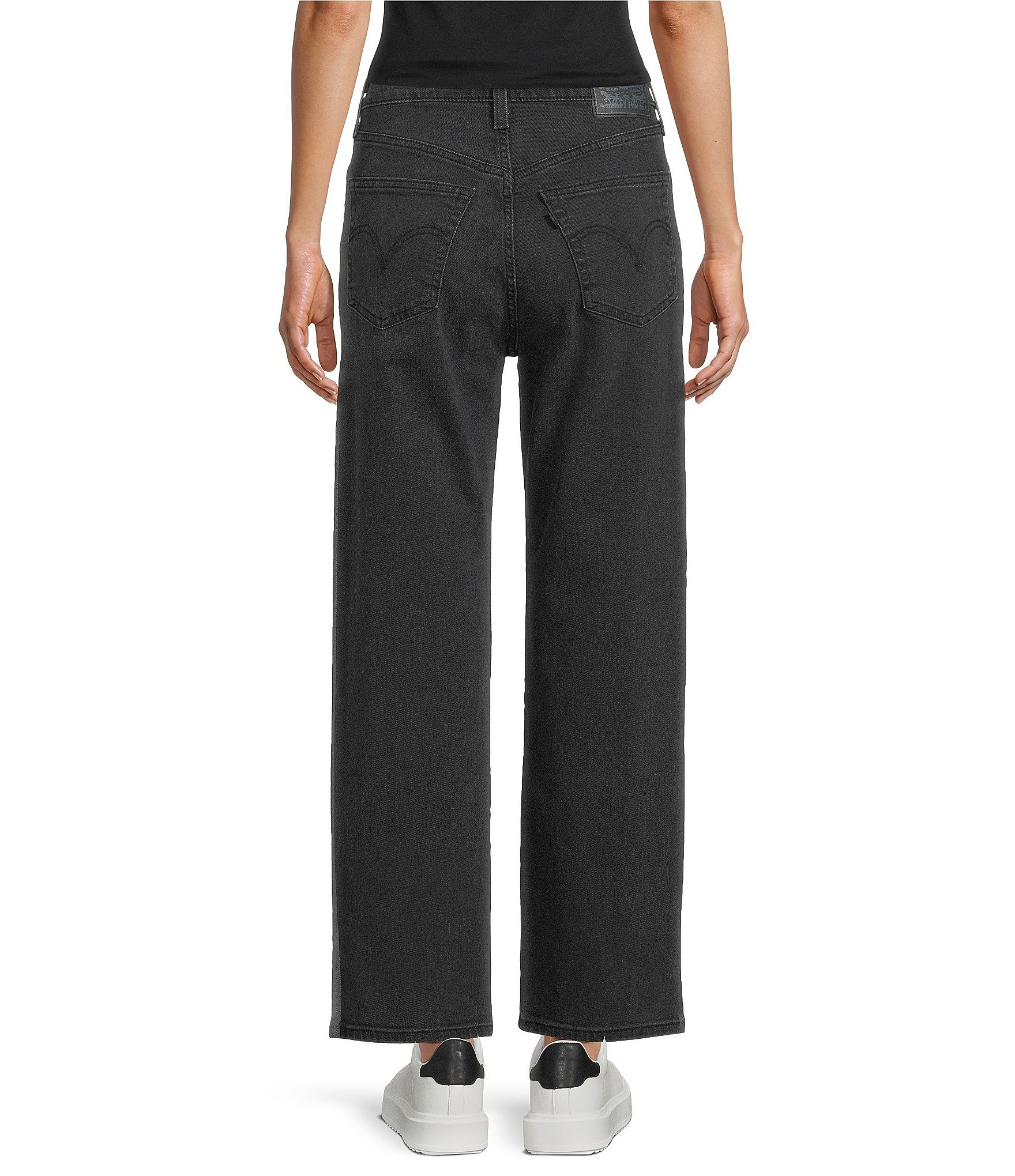 Levi's® Ribcage Straight Leg Ankle Jeans