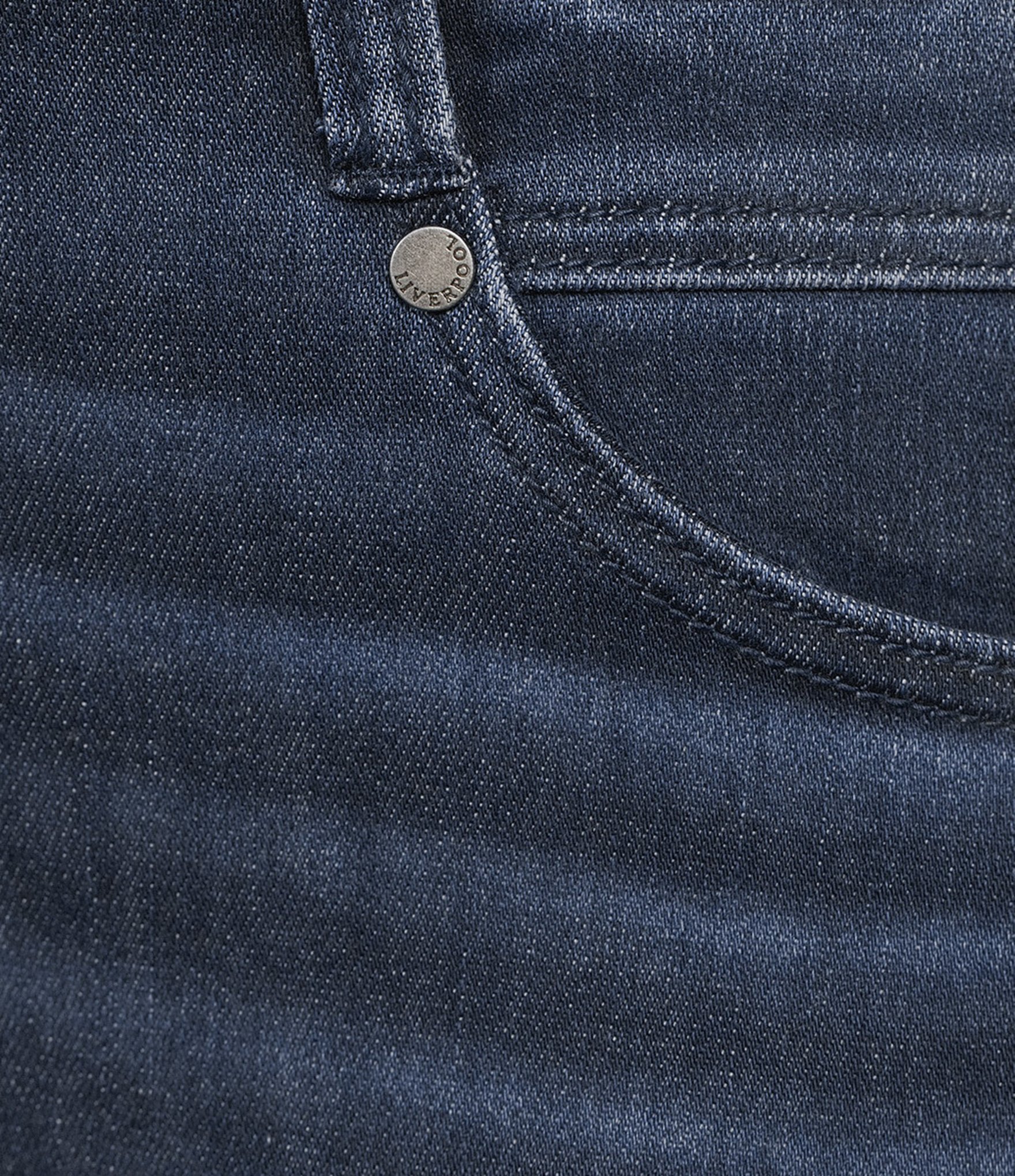 Liverpool Los Angeles Plus Size Gia Glider Pull-On Jeans