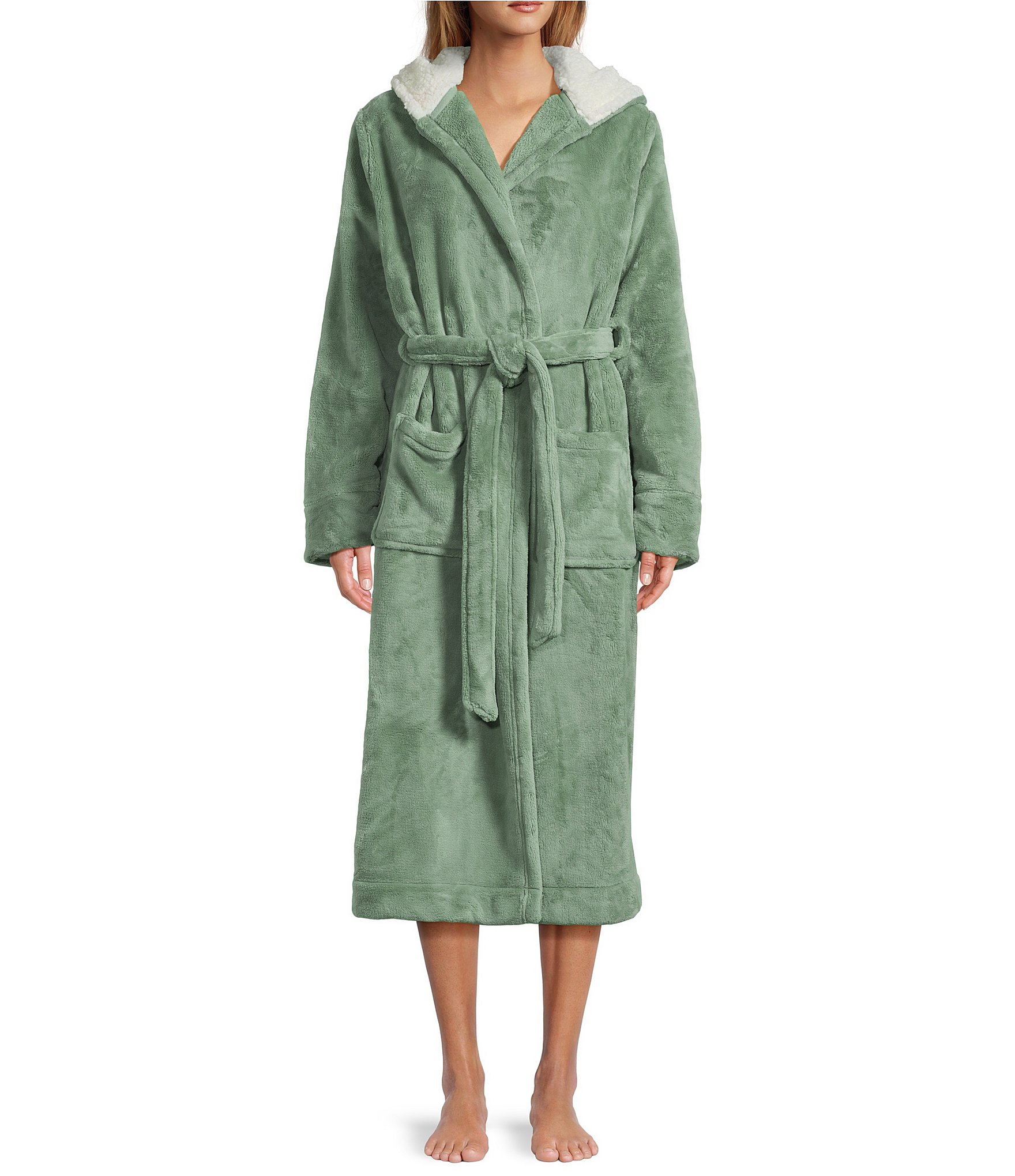 LL.Bean Hooded Wicked Plush Robe