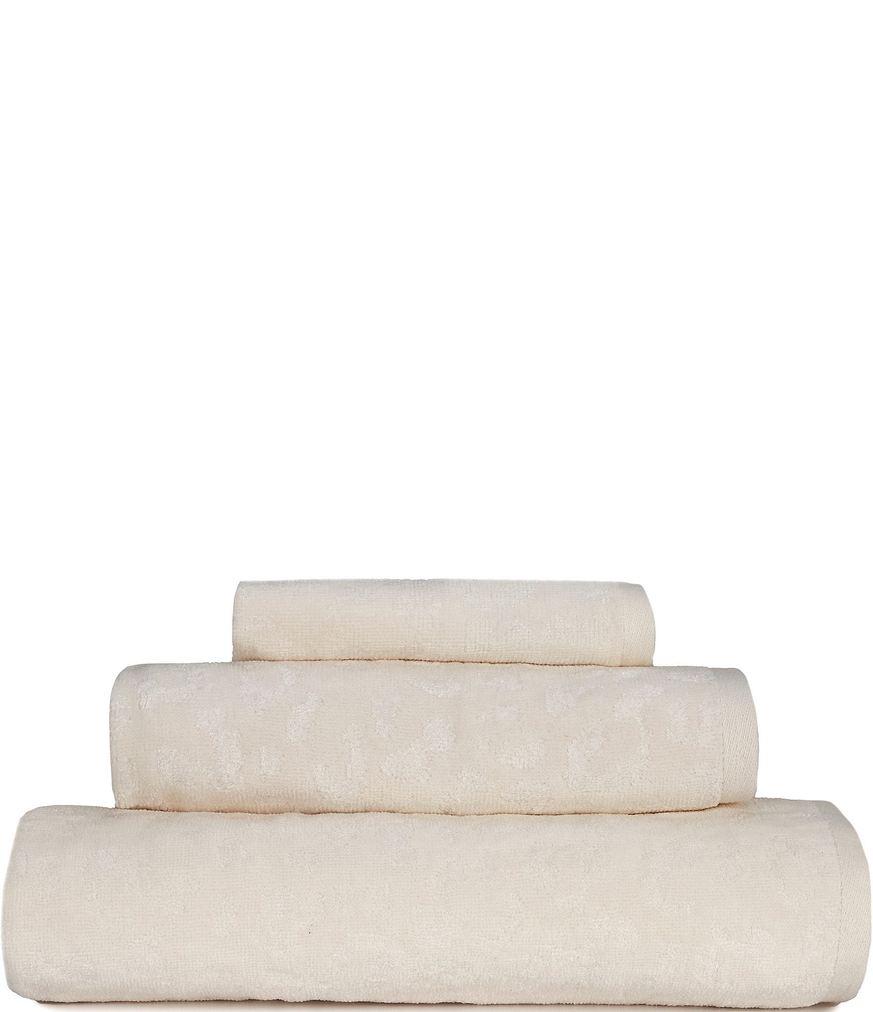 Luxury Hotel Essex Collection Jacquard Cheetah Print Bath Towel