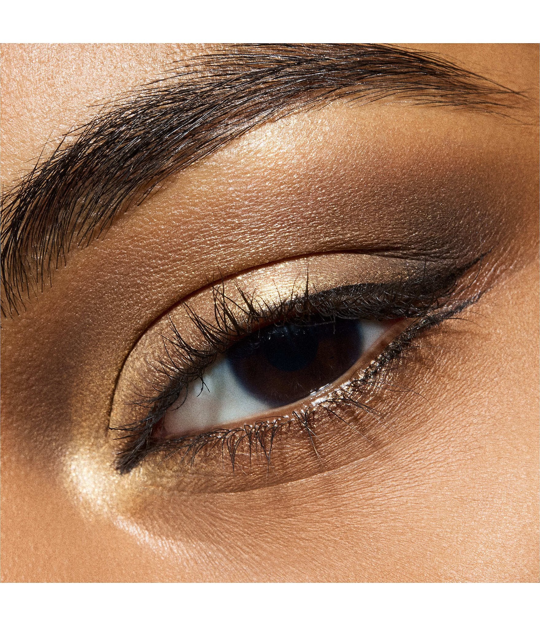 MAC Dazzleshadow Metallic Eyeshadow