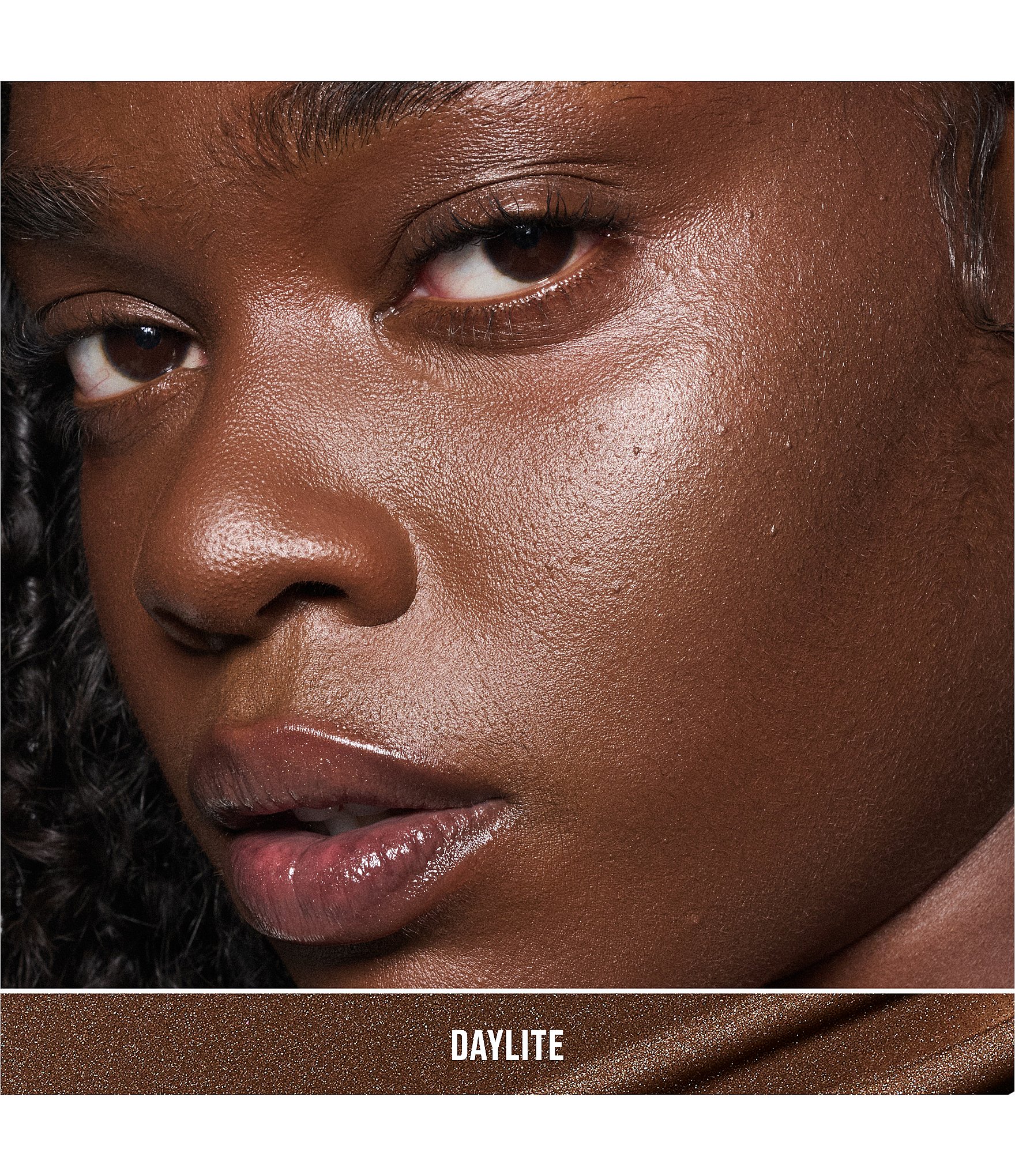 MAC Strobe Beam Bronzelighter Liquid Bronzer