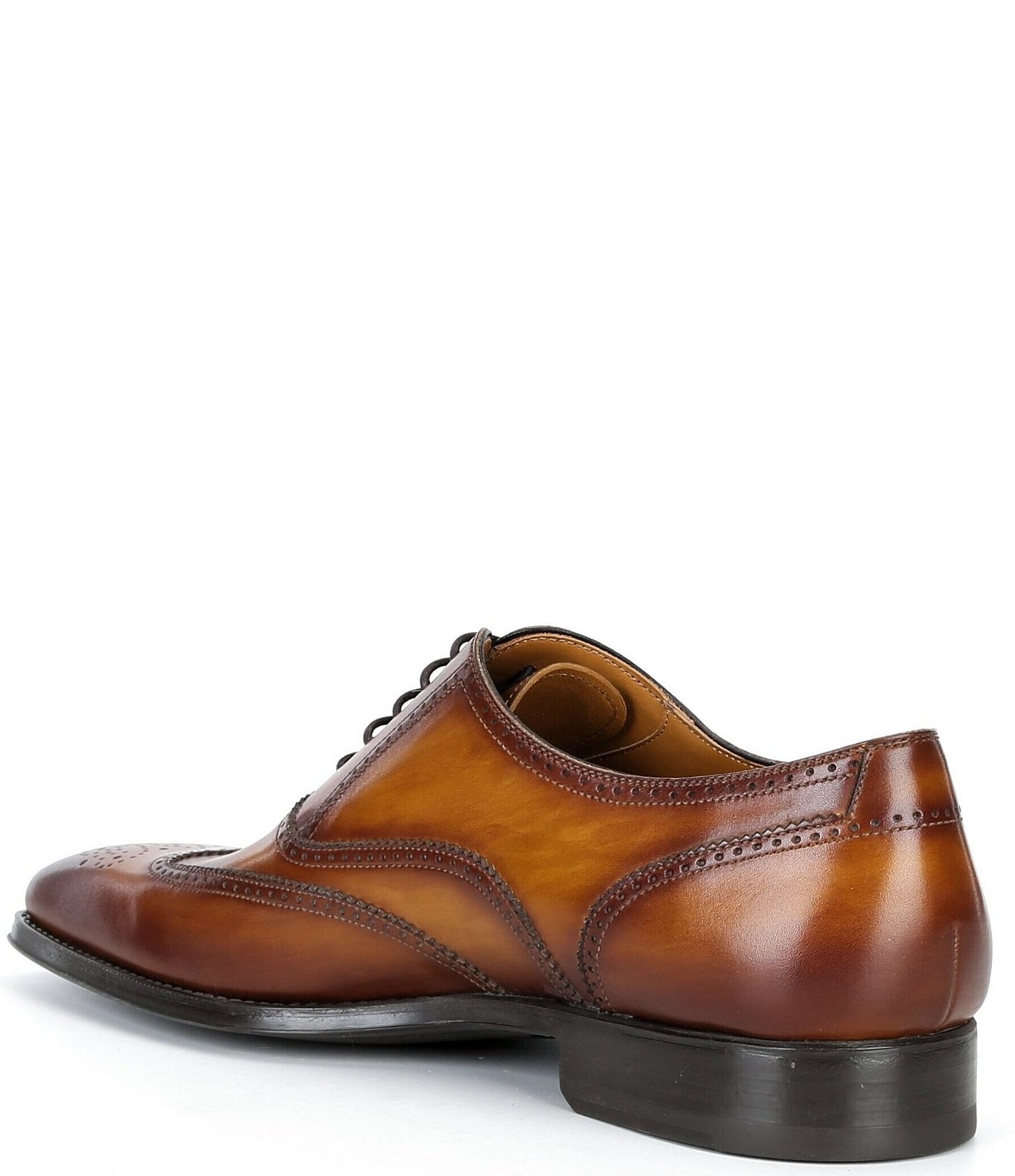 Magnanni Men's Mateo Leather Wingtip Oxfords