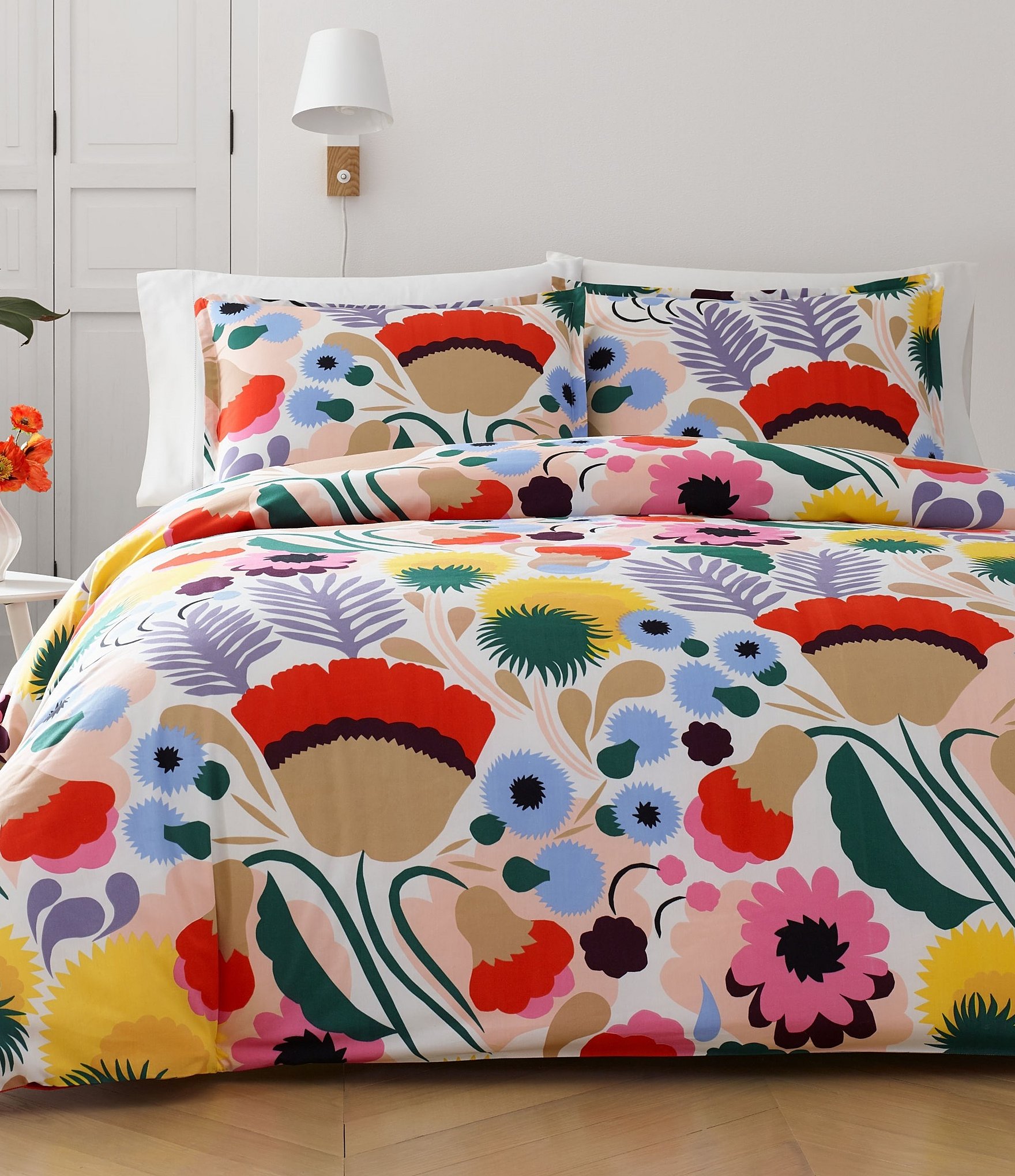 Marimekko Ojakellukka Floral Print Comforter Set | Dillard's