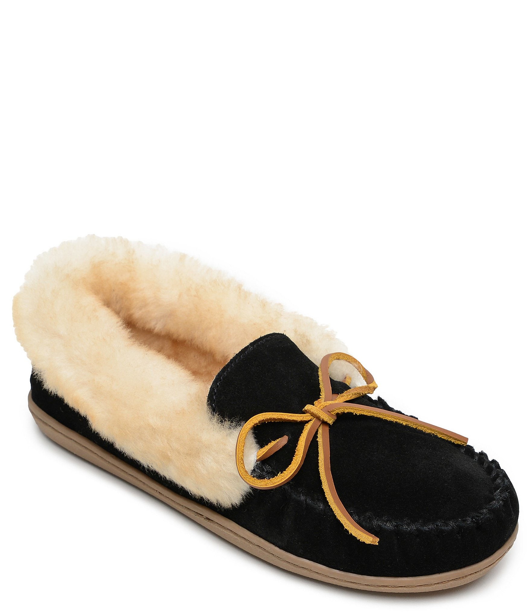 minnetonka alpine moccasin slipper