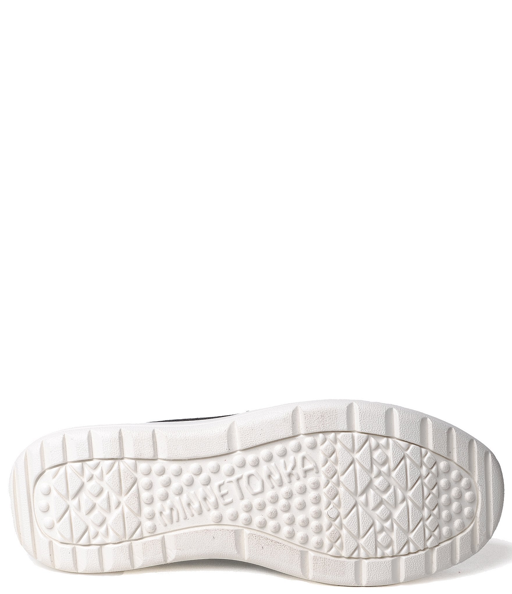 Minnetonka Men's Expanse Canvas Slip On Sneakers